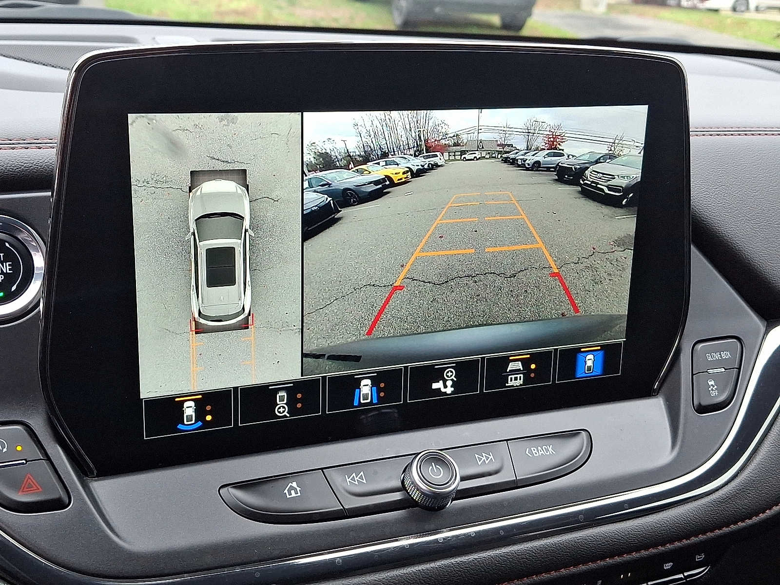 Thumbnail: 2024 Chevrolet Blazer - 19