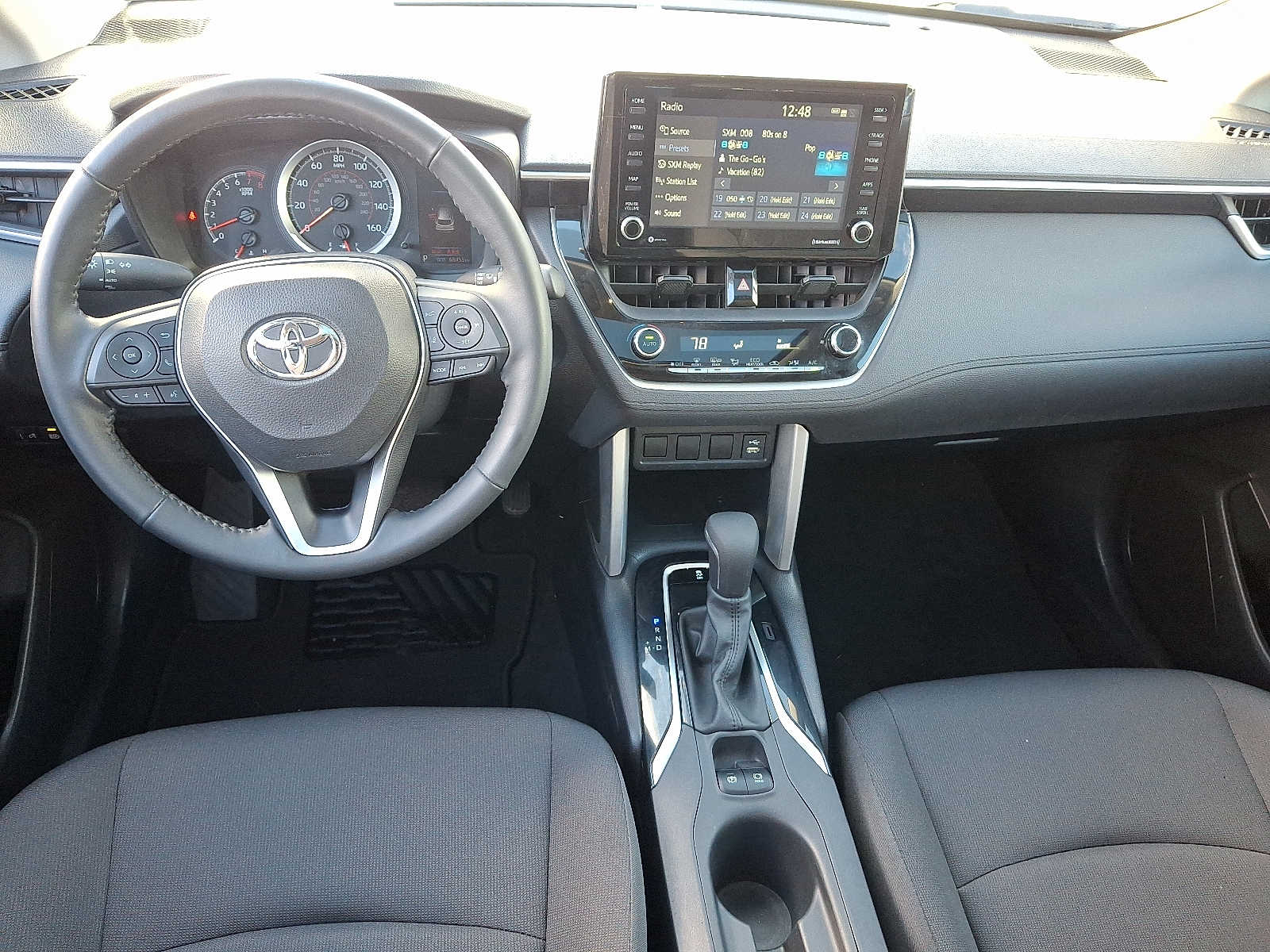 Thumbnail: 2022 Toyota Corolla Cross - 14