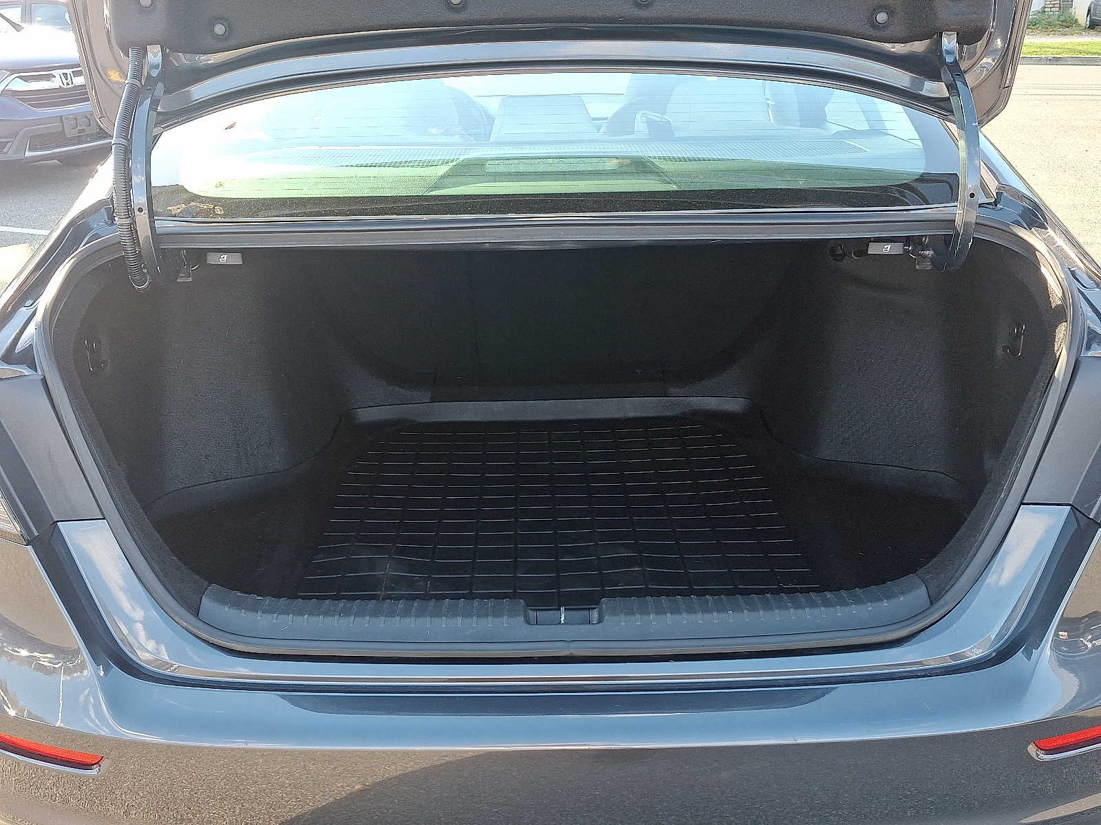 Thumbnail: 2023 Honda Accord - 23