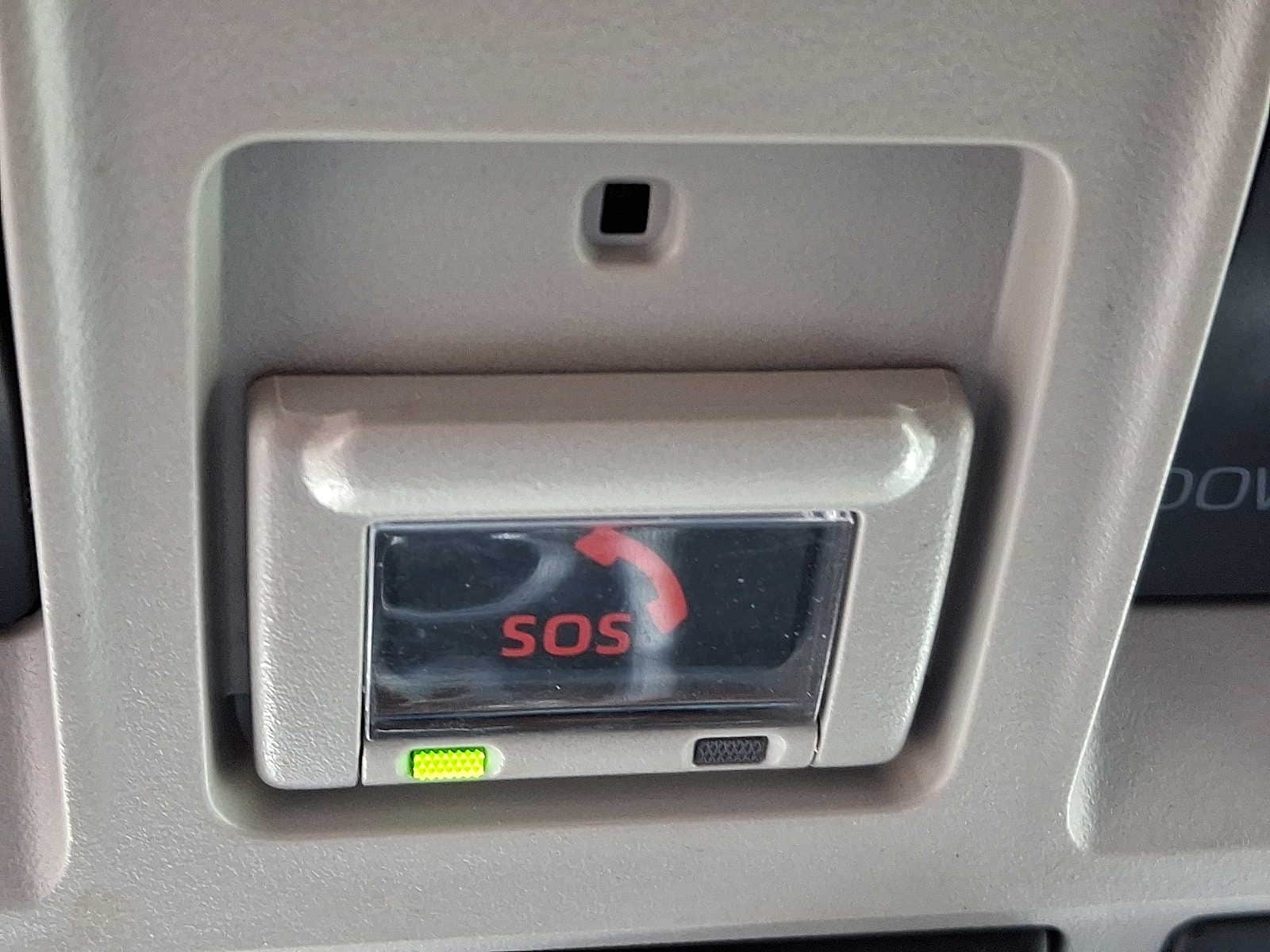 Thumbnail: 2022 Toyota Highlander - 28