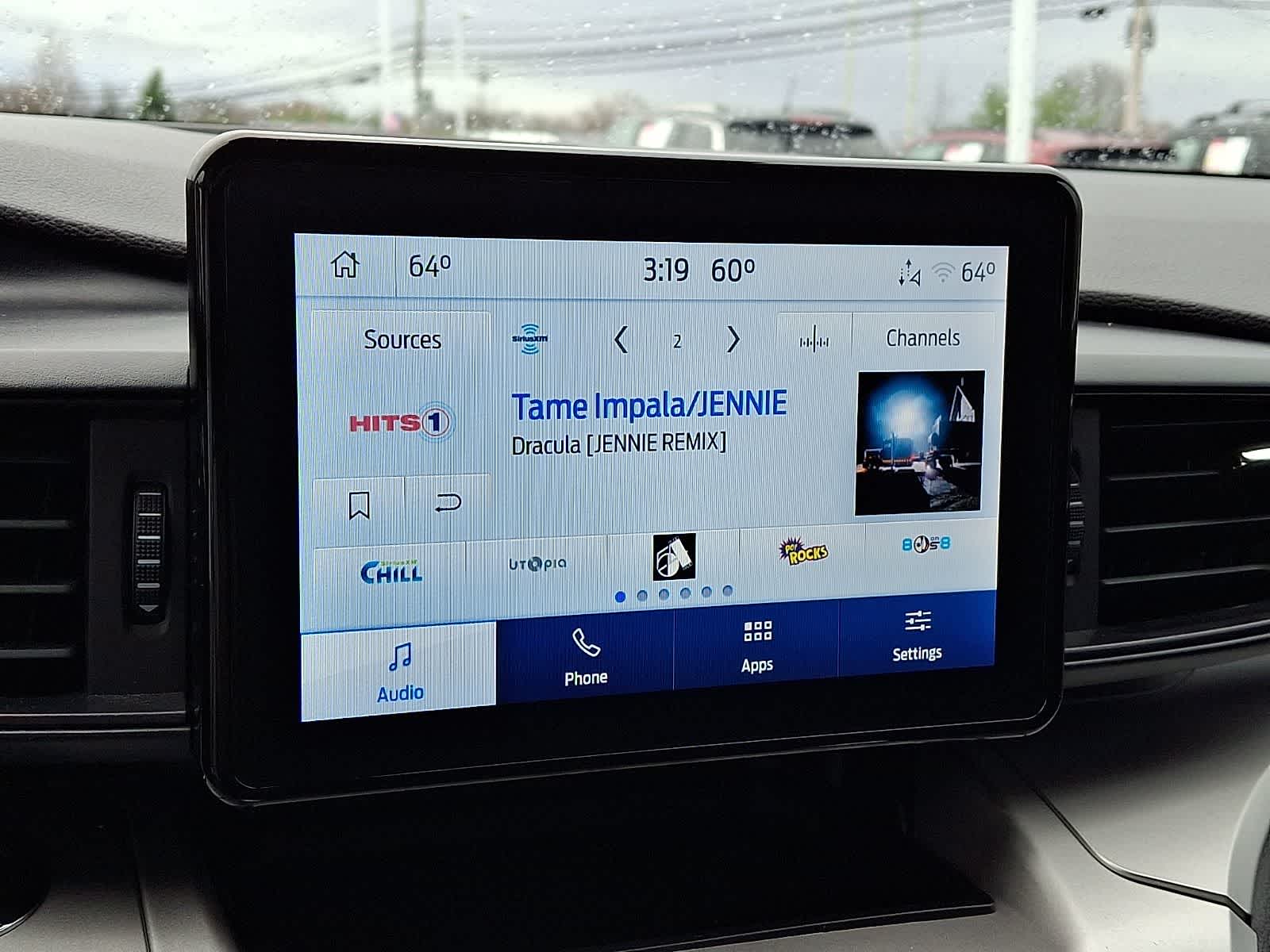 Thumbnail: 2022 Ford Explorer - 16