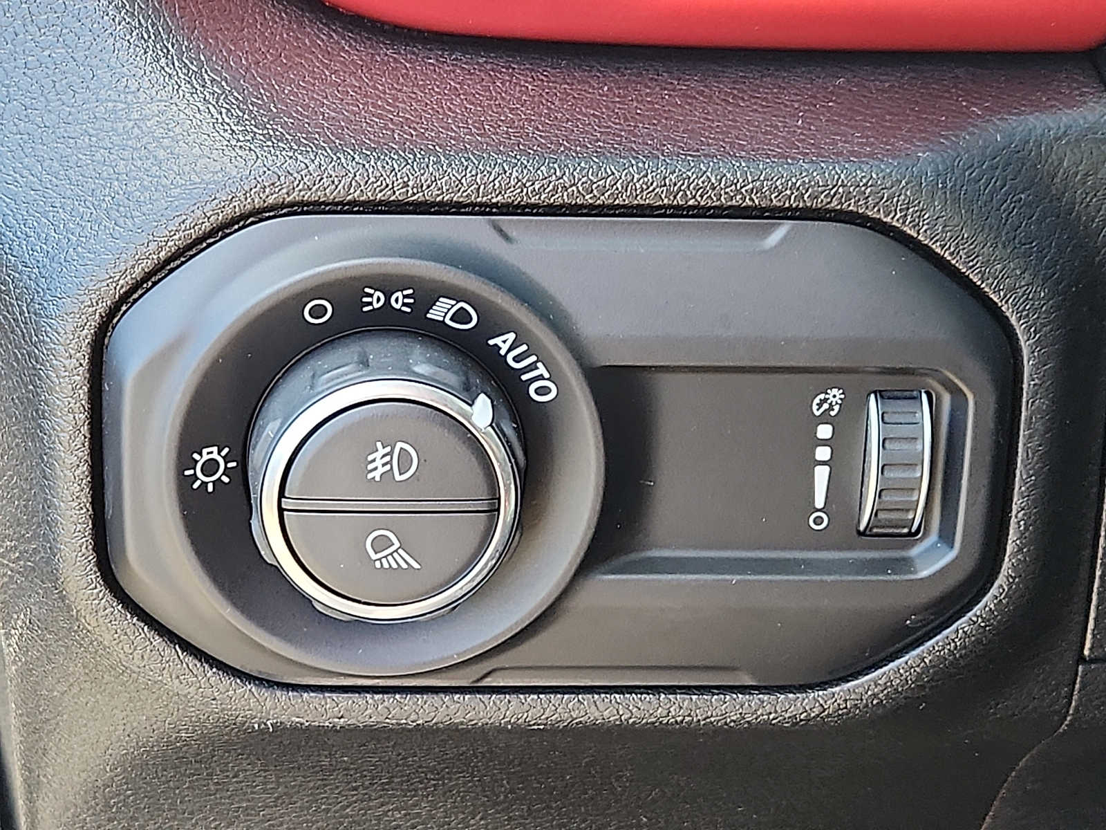 Thumbnail: 2023 Jeep Gladiator - 27