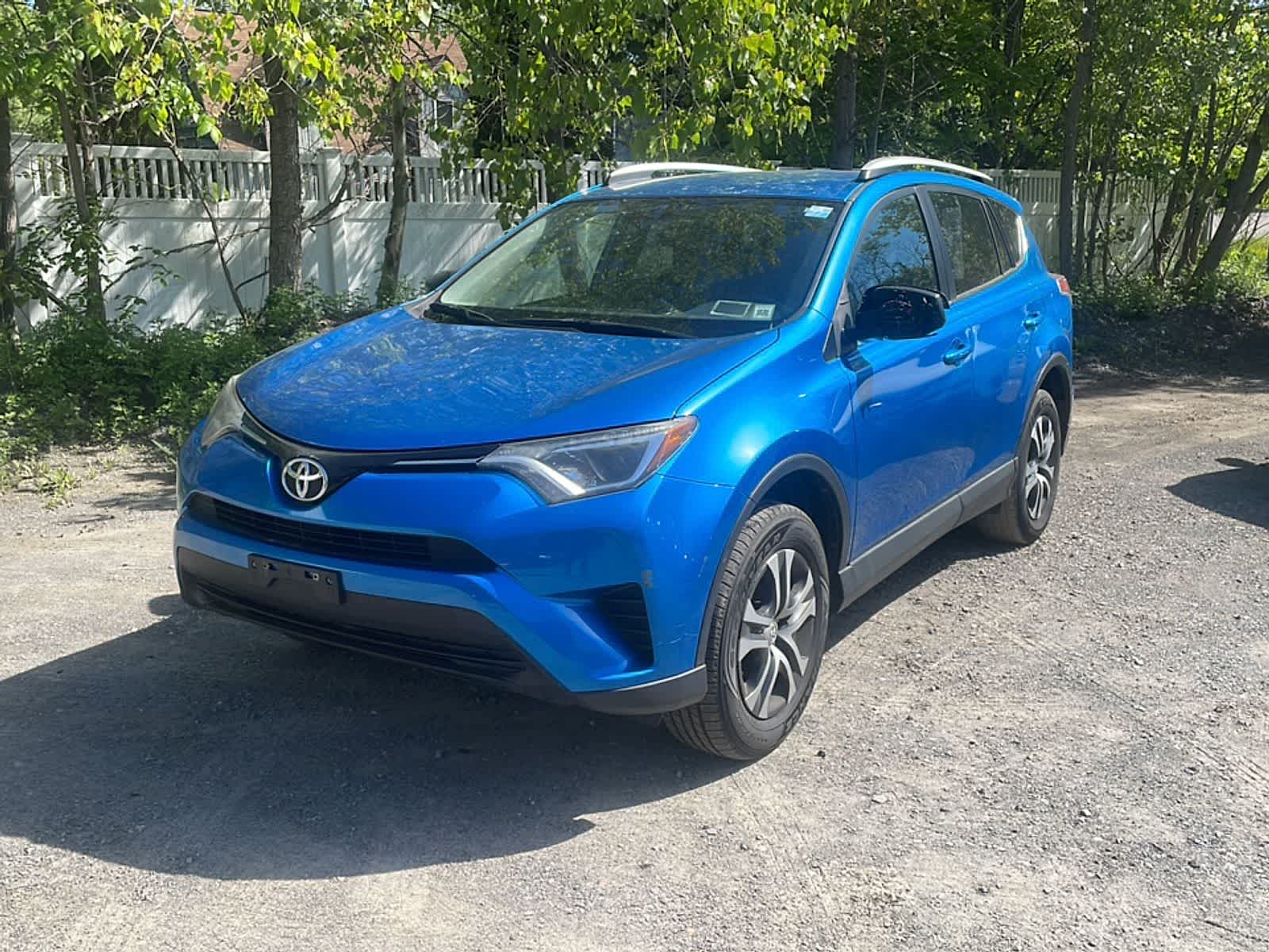 Thumbnail: 2016 Toyota RAV4 - 1
