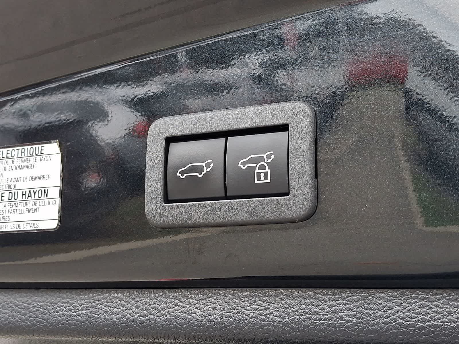 Thumbnail: 2022 Toyota Corolla Cross - 32