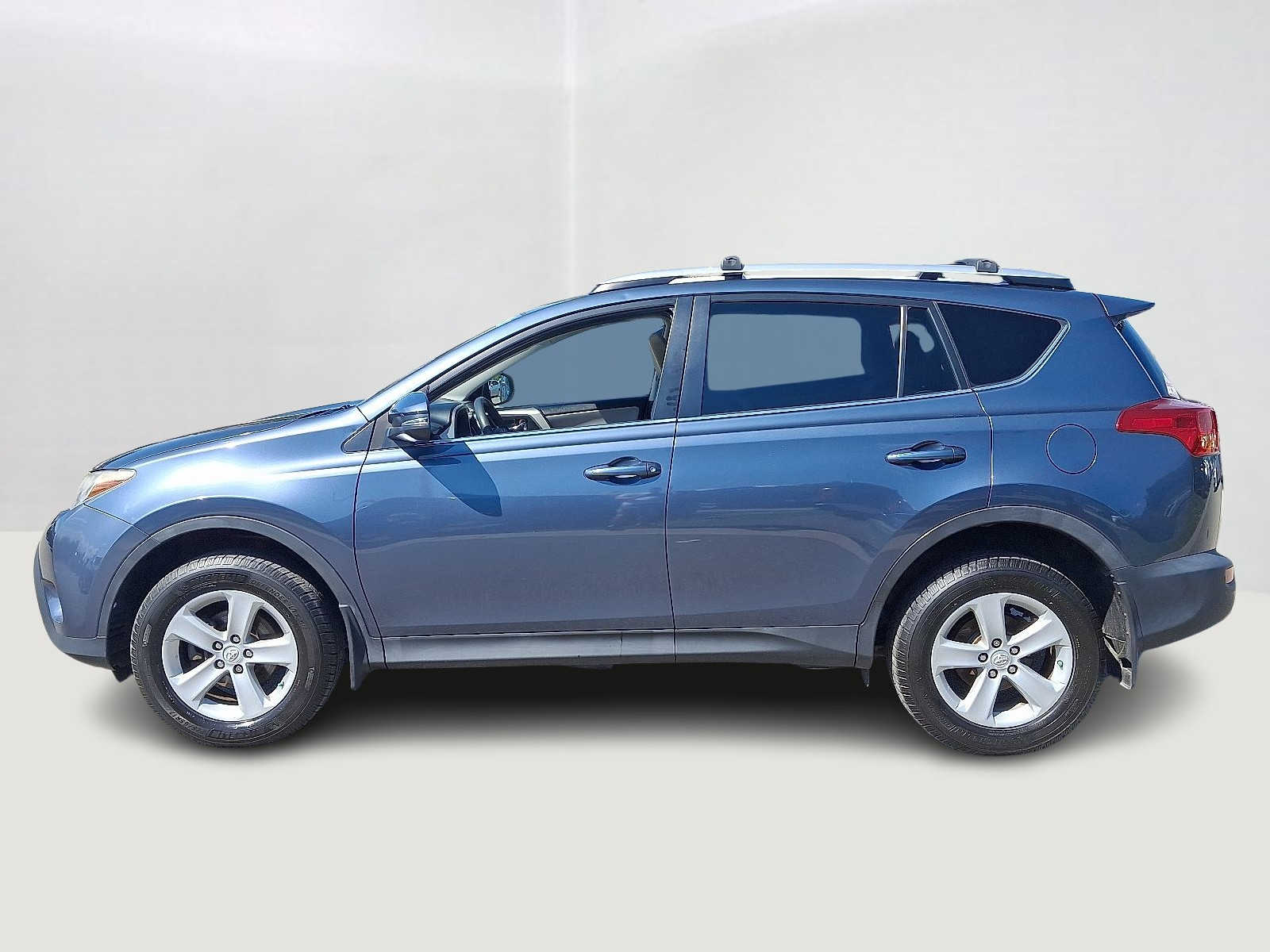 Thumbnail: 2014 Toyota RAV4 - 9