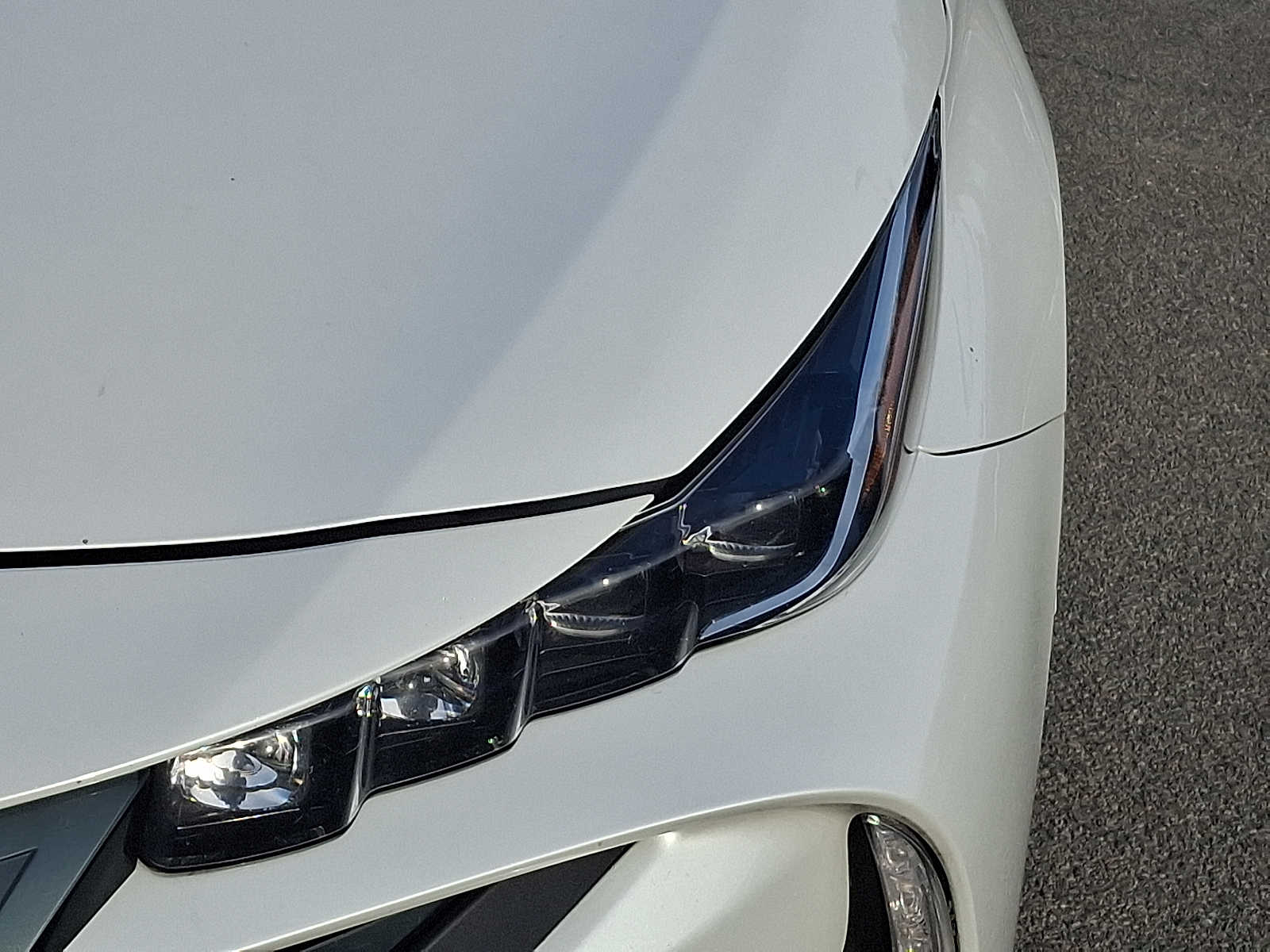 Thumbnail: 2017 Toyota Prius Prime - 11