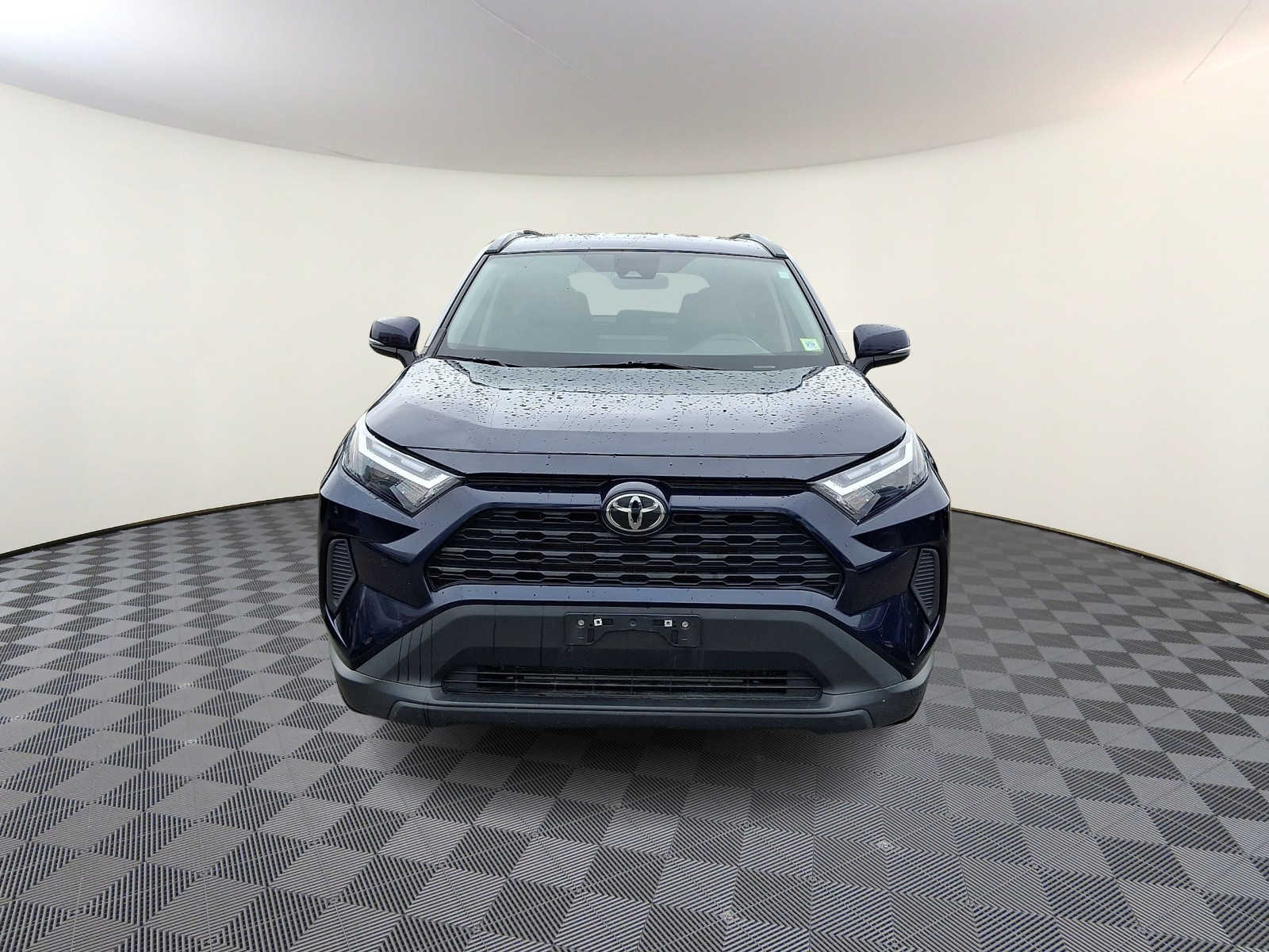 Thumbnail: 2022 Toyota RAV4 - 3