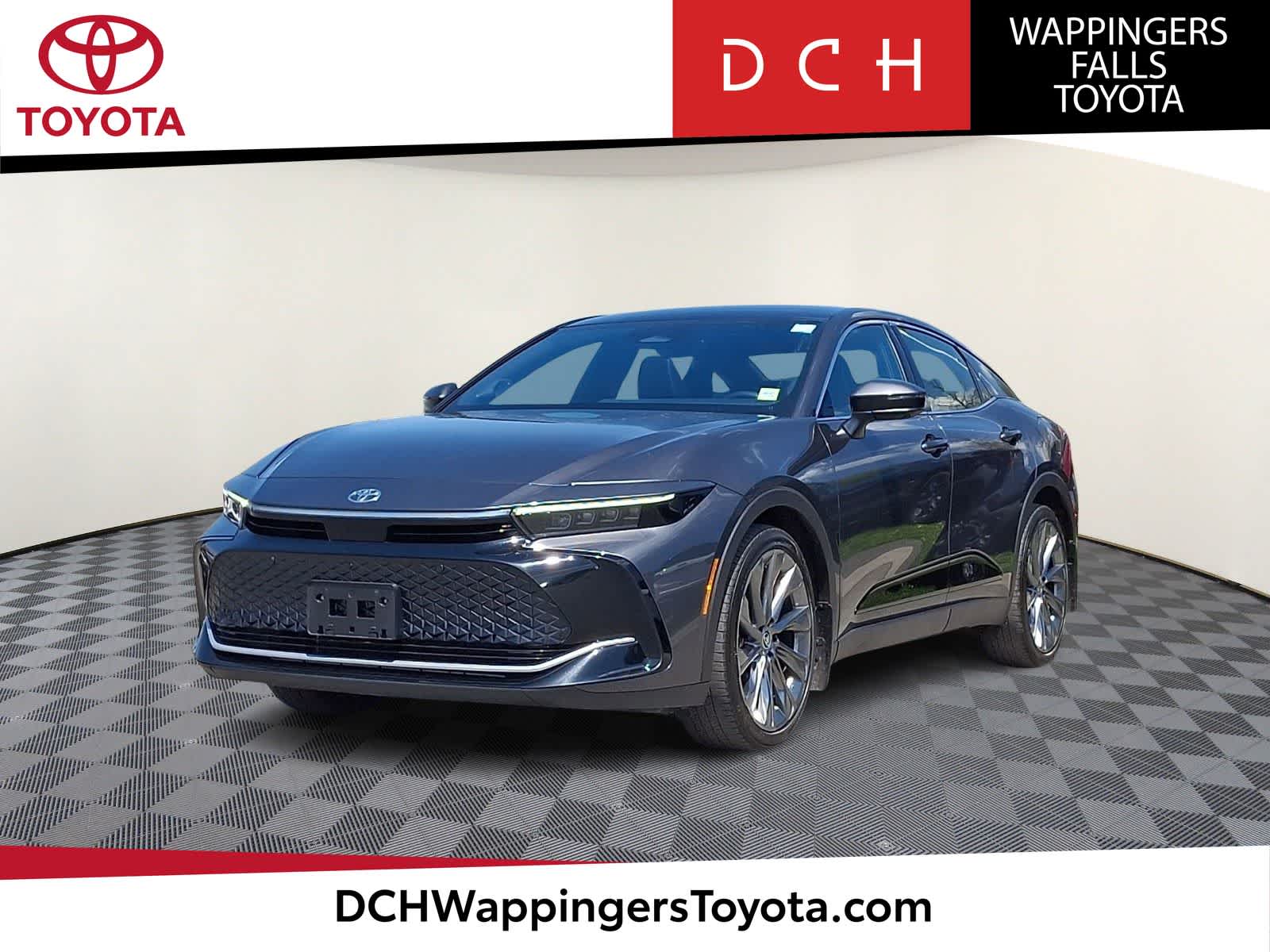 Thumbnail: 2024 Toyota Crown - 1