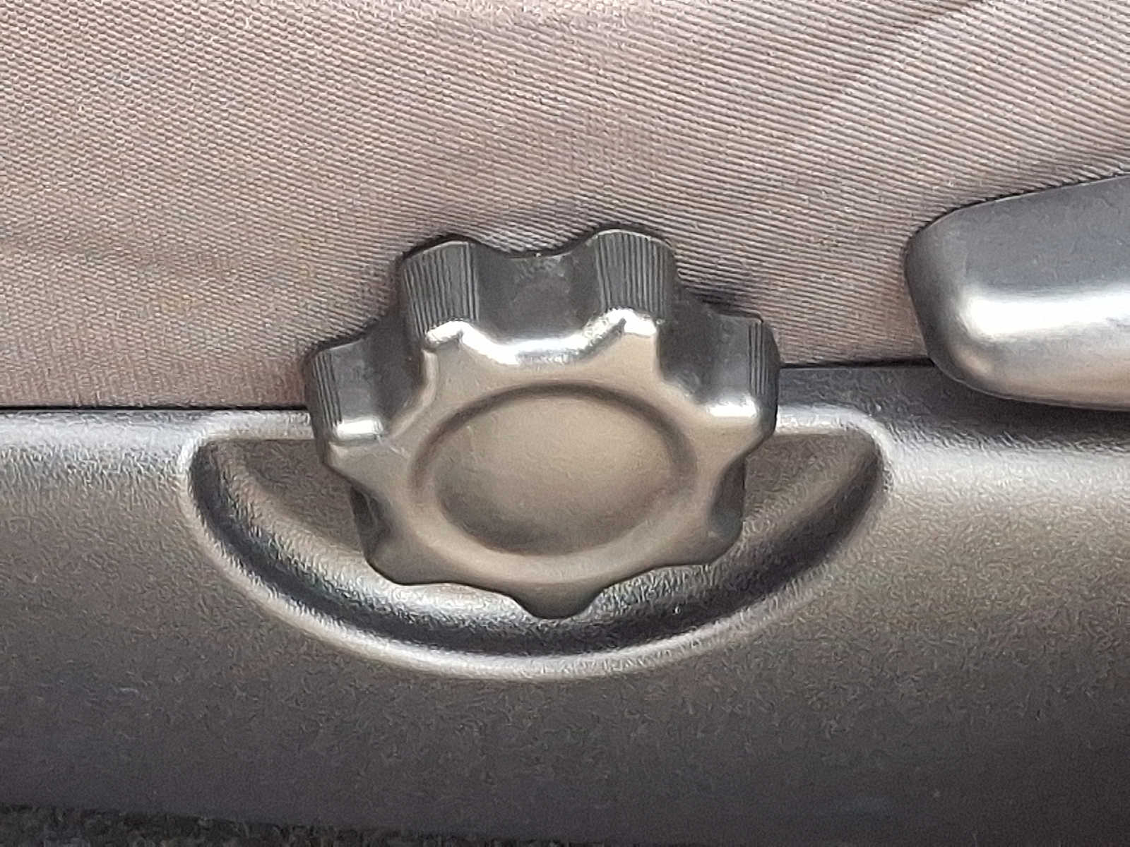 Thumbnail: 2017 Toyota Tacoma - 30