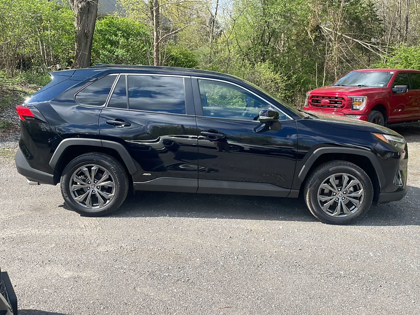 Thumbnail: 2025 Toyota RAV4 - 11