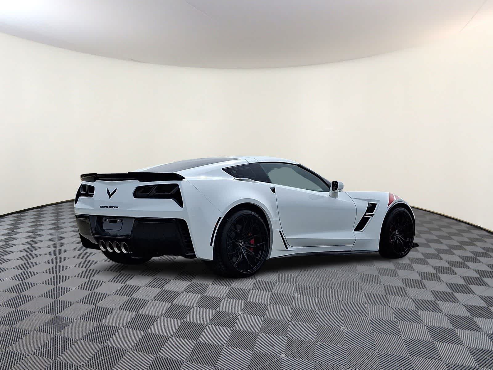 Thumbnail: 2019 Chevrolet Corvette - 5