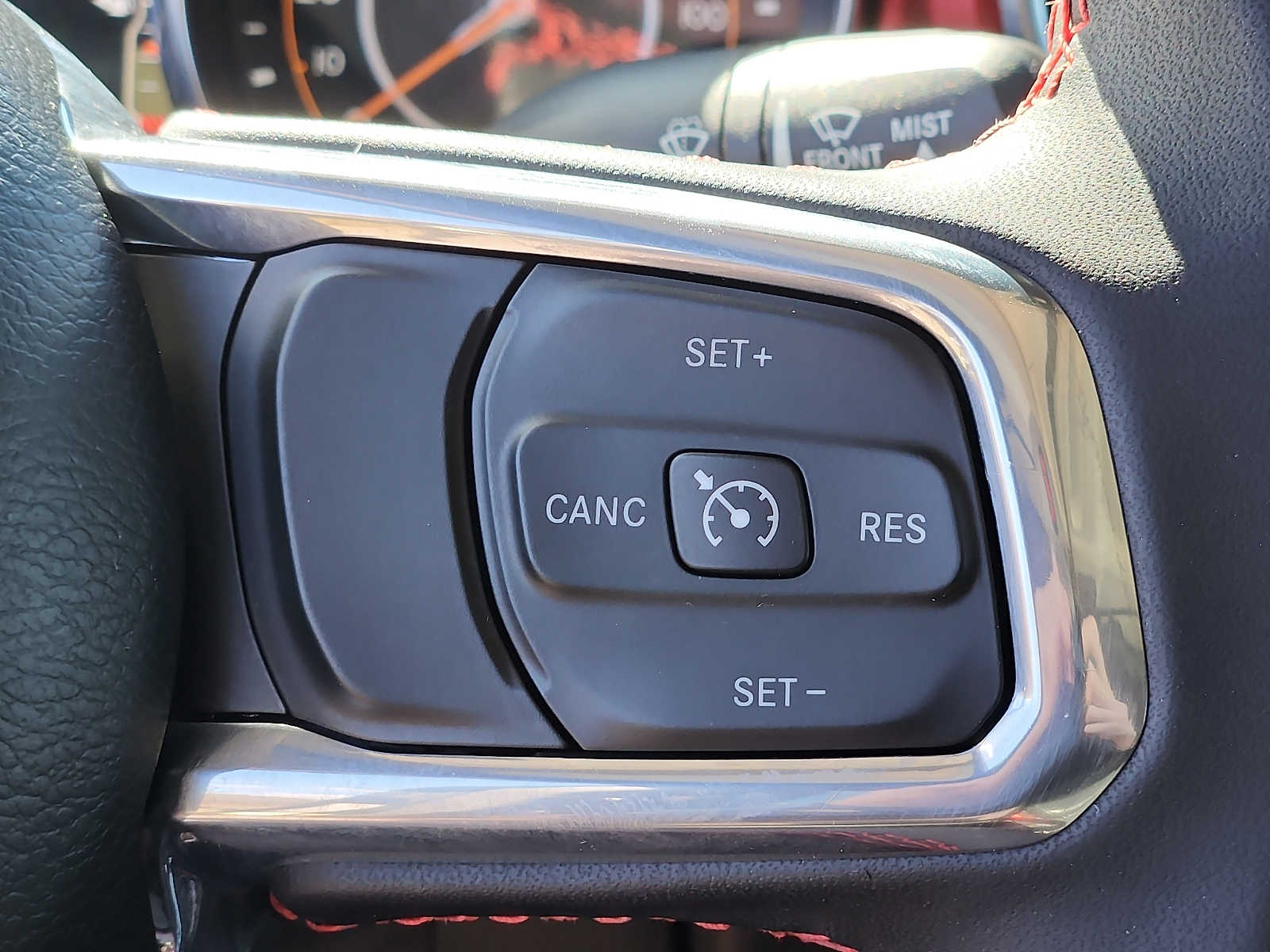 Thumbnail: 2023 Jeep Gladiator - 22