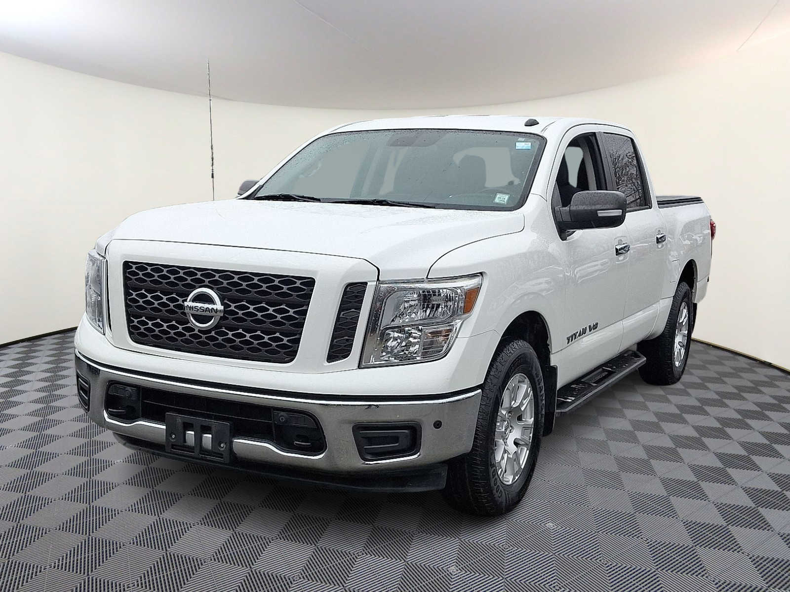 2019 Nissan Titan SV -
                  Wappingers Falls, NY