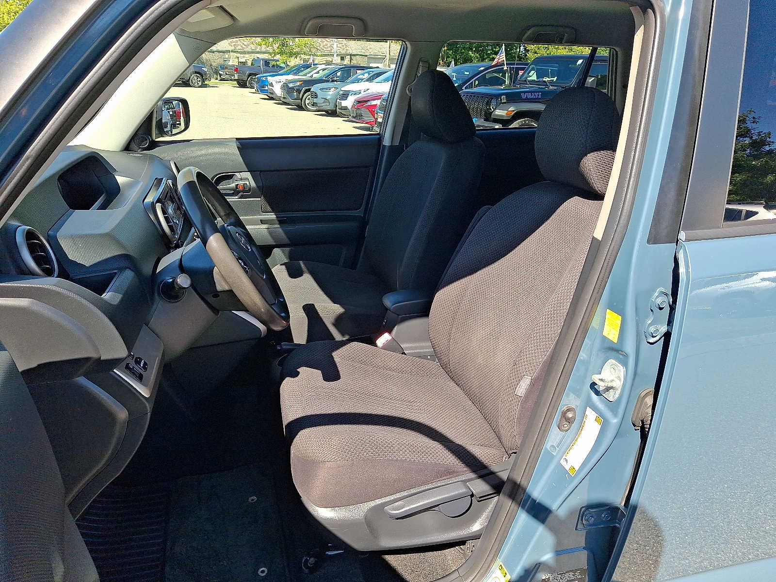 Thumbnail: 2010 Scion xB - 14