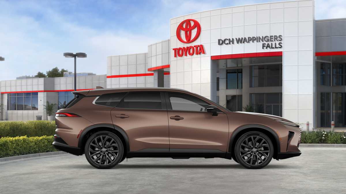 Thumbnail: 2026 Toyota Crown Signia - 14