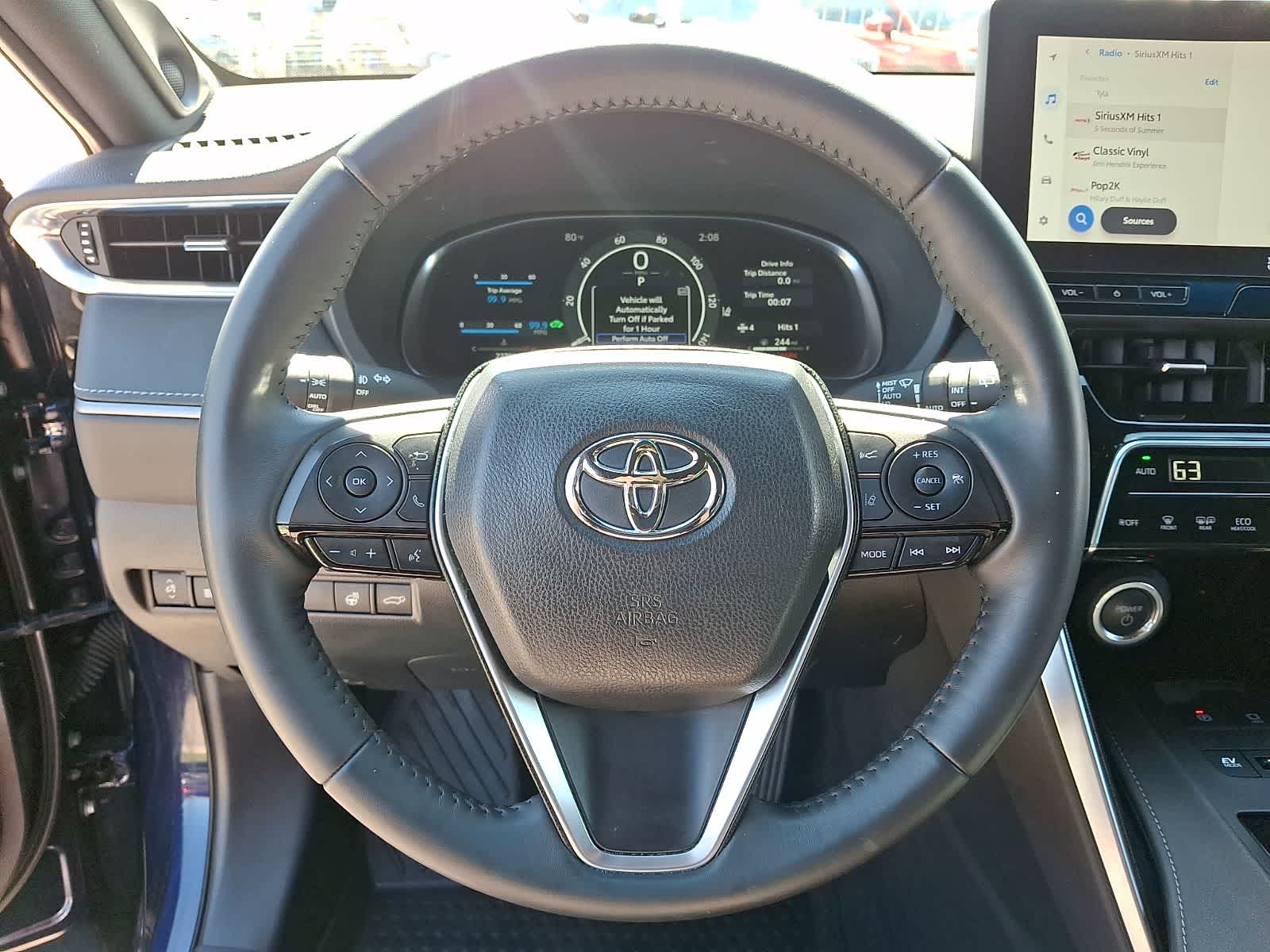 Thumbnail: 2023 Toyota Venza - 23