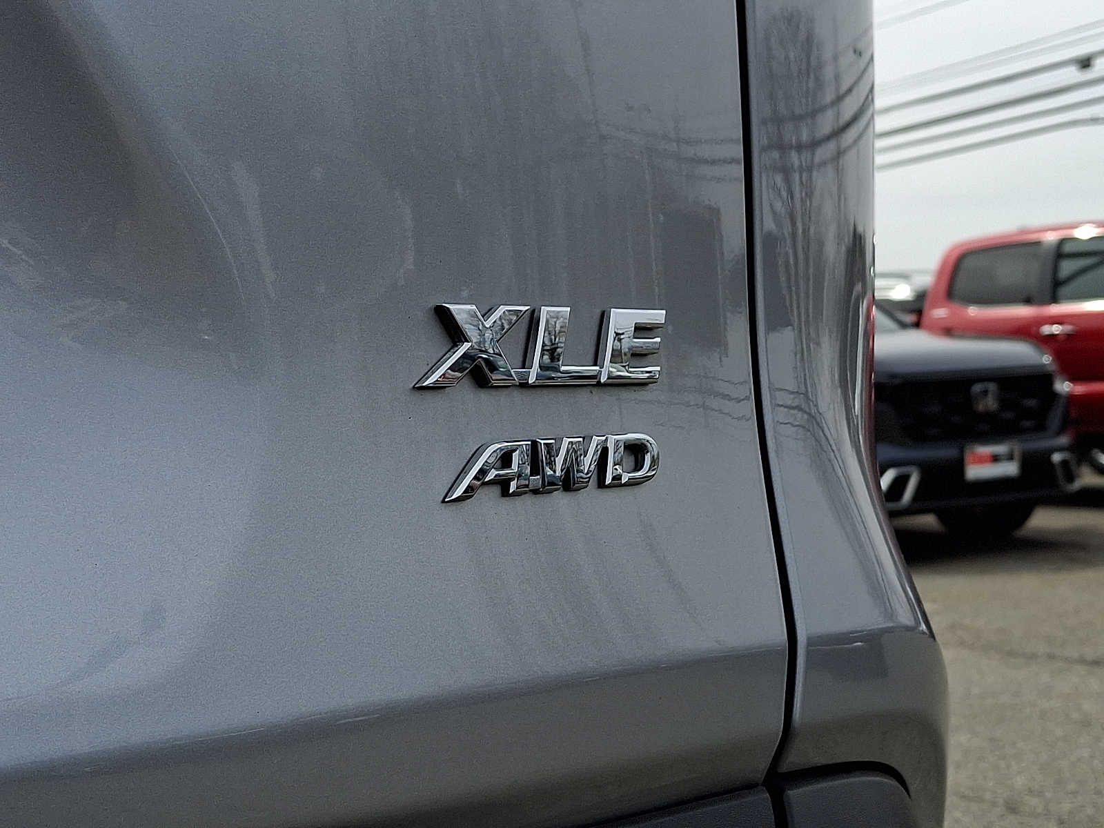 Thumbnail: 2025 Toyota RAV4 - 32