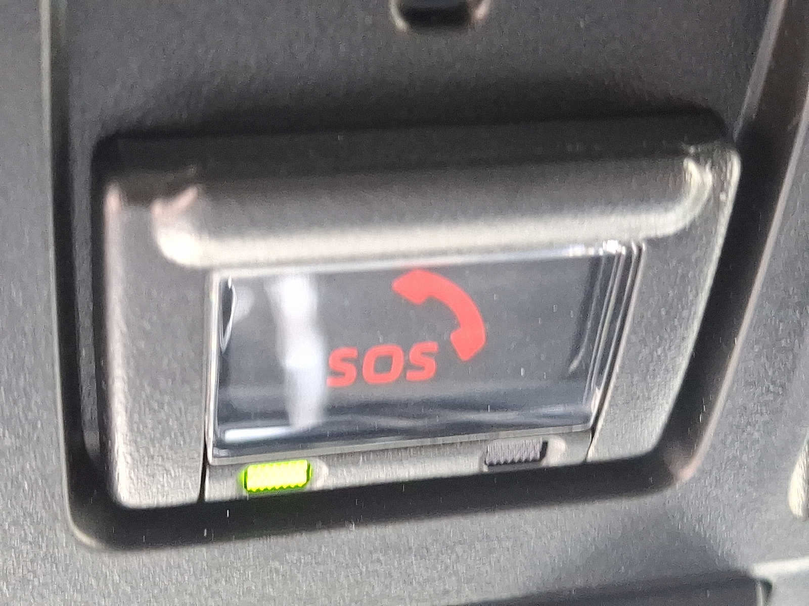 Thumbnail: 2023 Toyota Highlander - 27