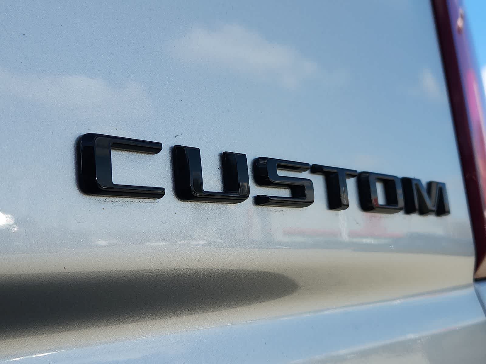 Thumbnail: 2020 Chevrolet Silverado 1500 - 32