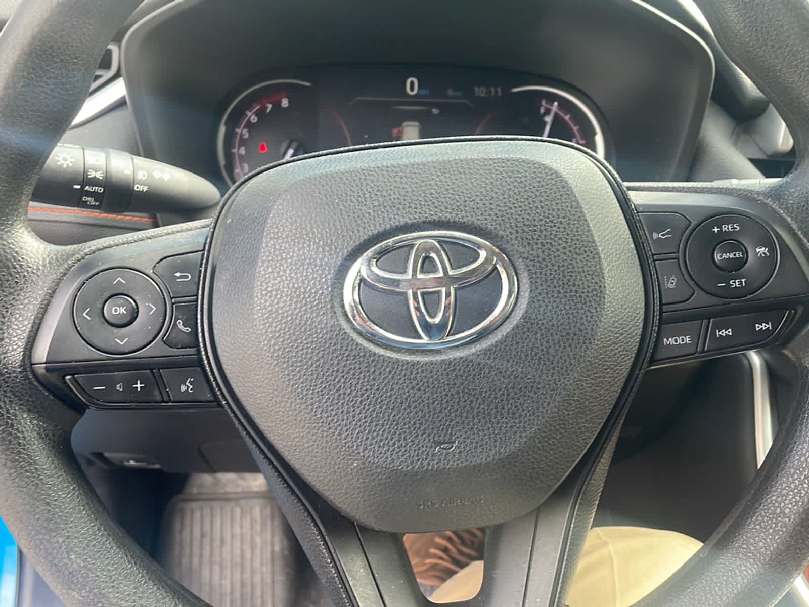 Thumbnail: 2019 Toyota RAV4 - 16