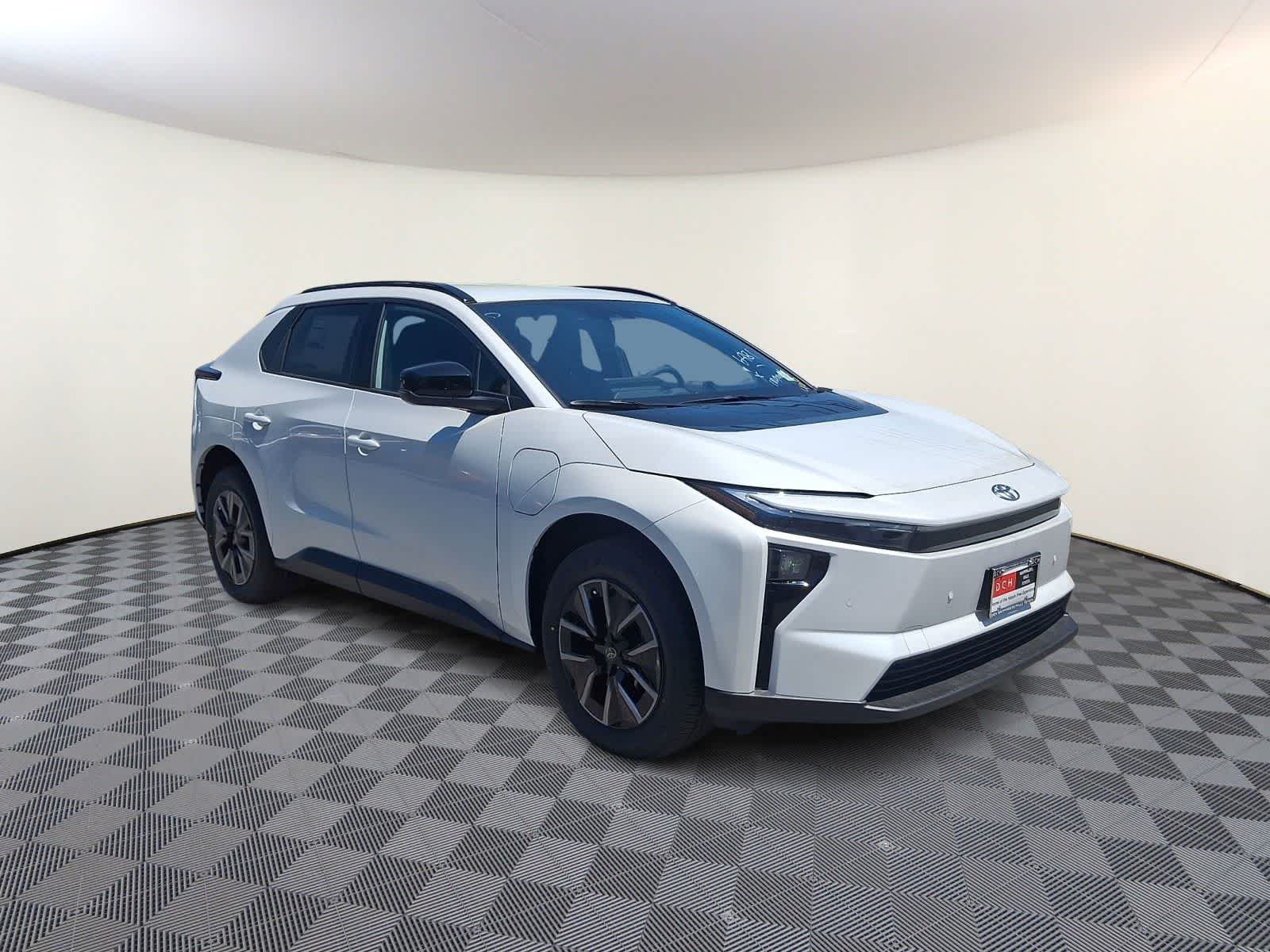Thumbnail: 2026 Toyota bZ - 3