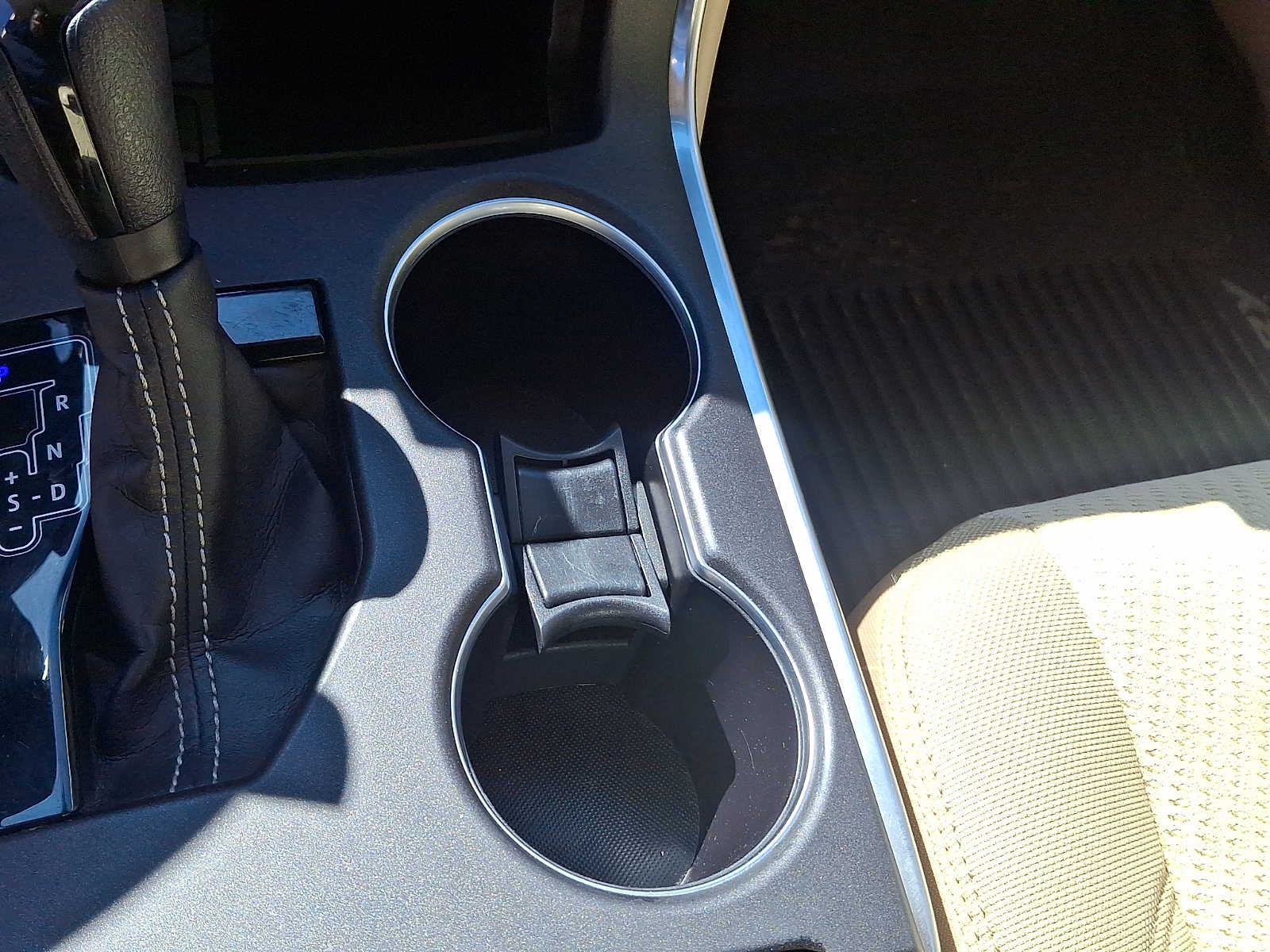 Thumbnail: 2017 Toyota Camry - 27