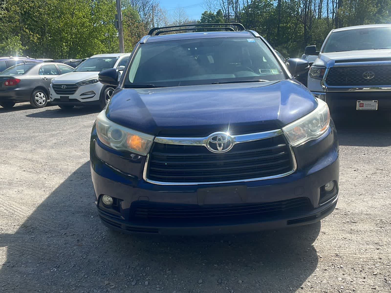 Thumbnail: 2016 Toyota Highlander - 11
