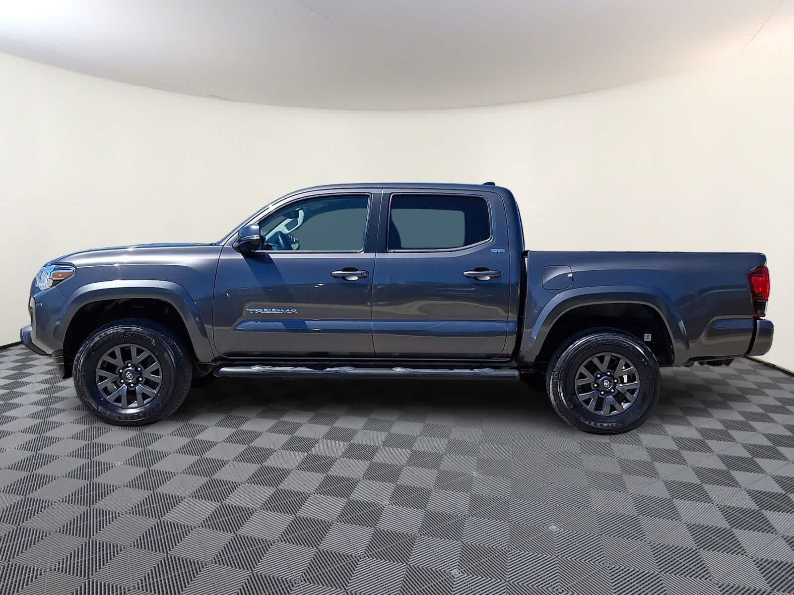 Thumbnail: 2023 Toyota Tacoma - 9