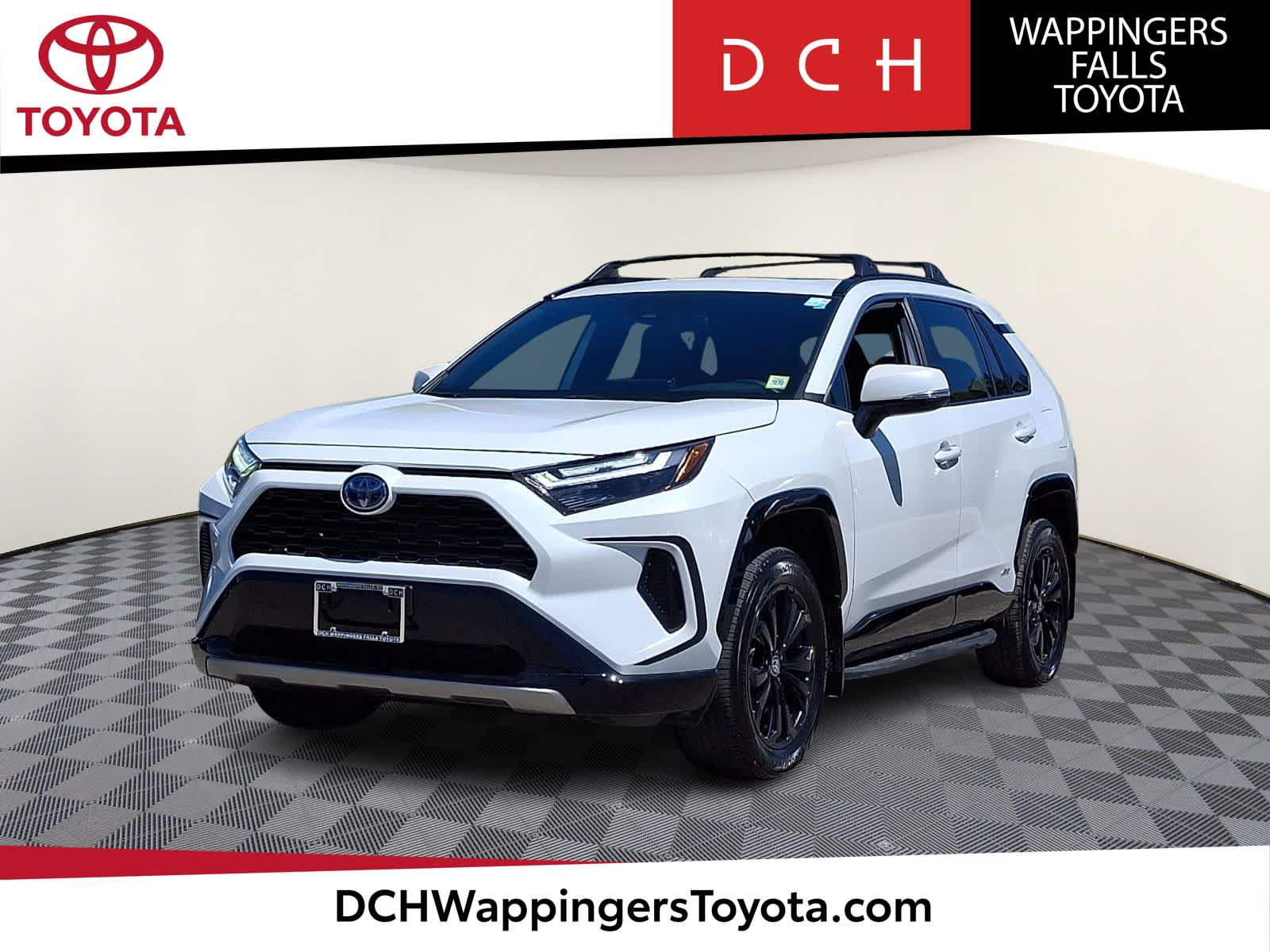 Thumbnail: 2024 Toyota RAV4 - 1