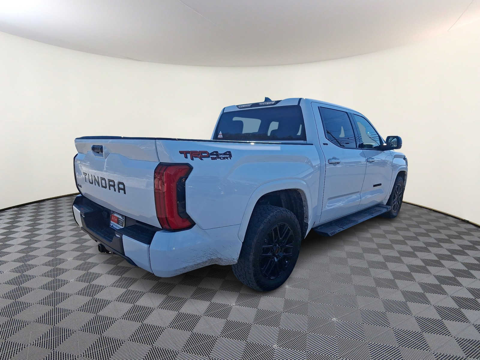 Thumbnail: 2023 Toyota Tundra - 6