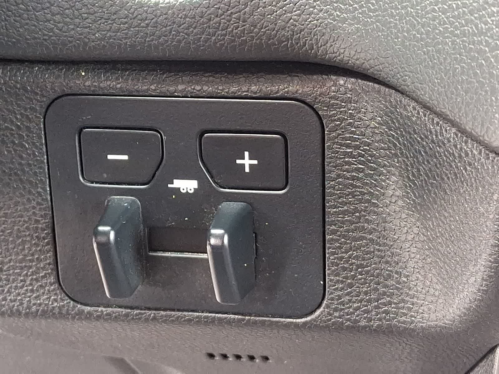 Thumbnail: 2024 Toyota Tundra - 27