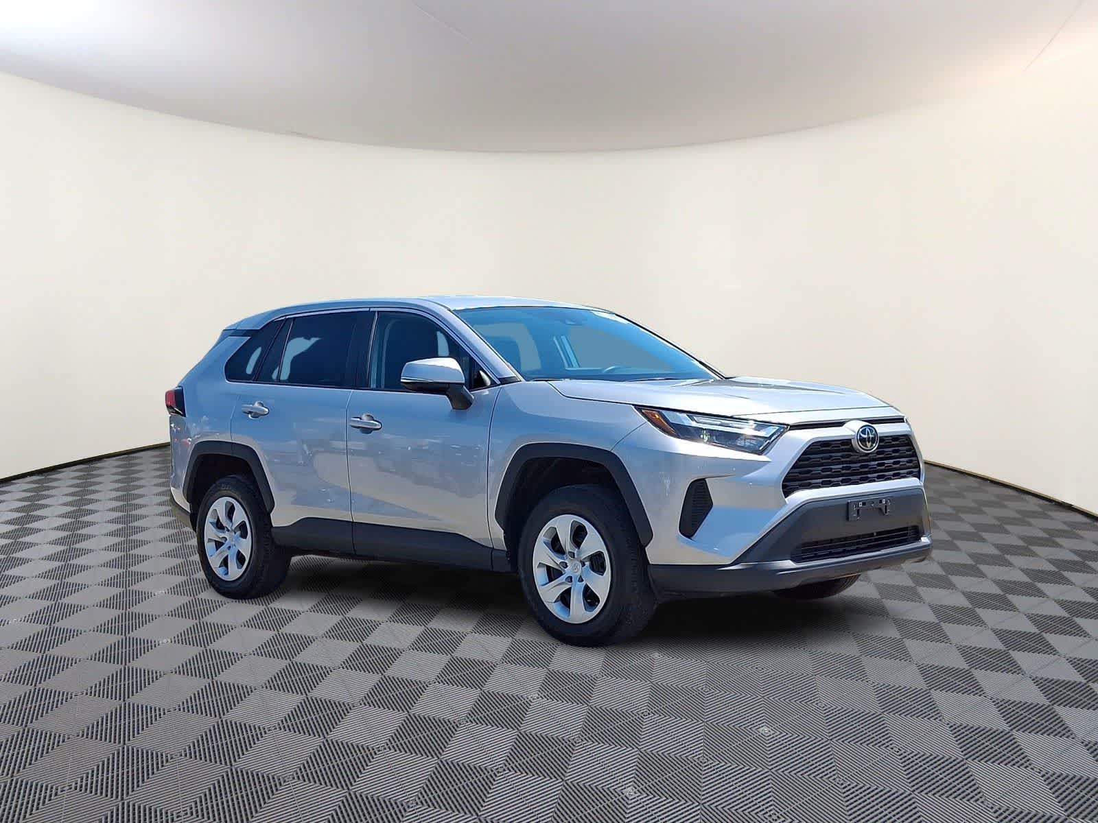 Thumbnail: 2023 Toyota RAV4 - 5