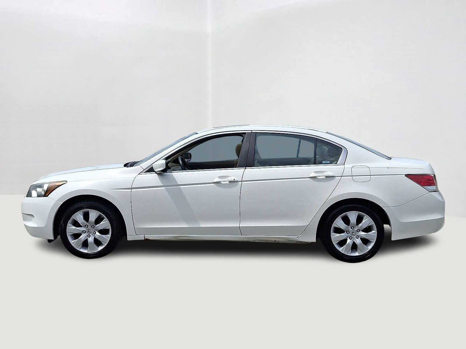 Thumbnail: 2010 Honda Accord - 8