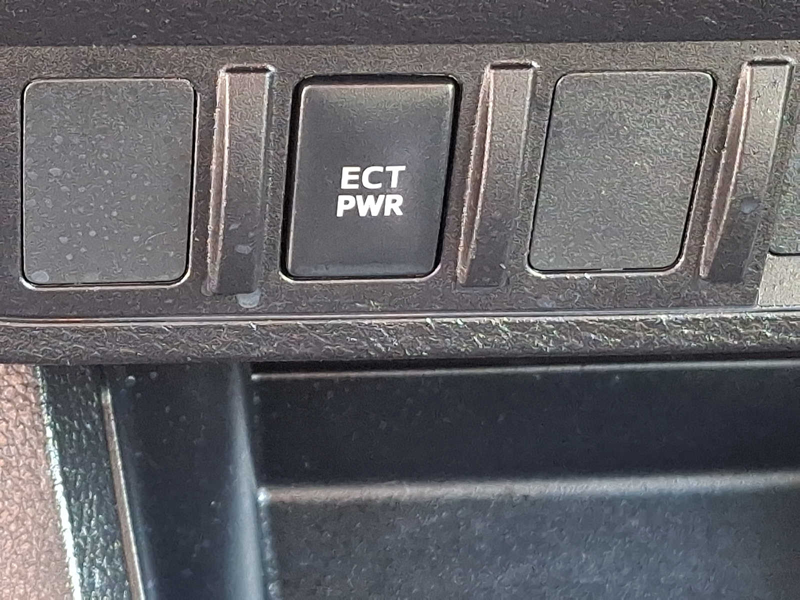 Thumbnail: 2020 Toyota Tacoma - 26