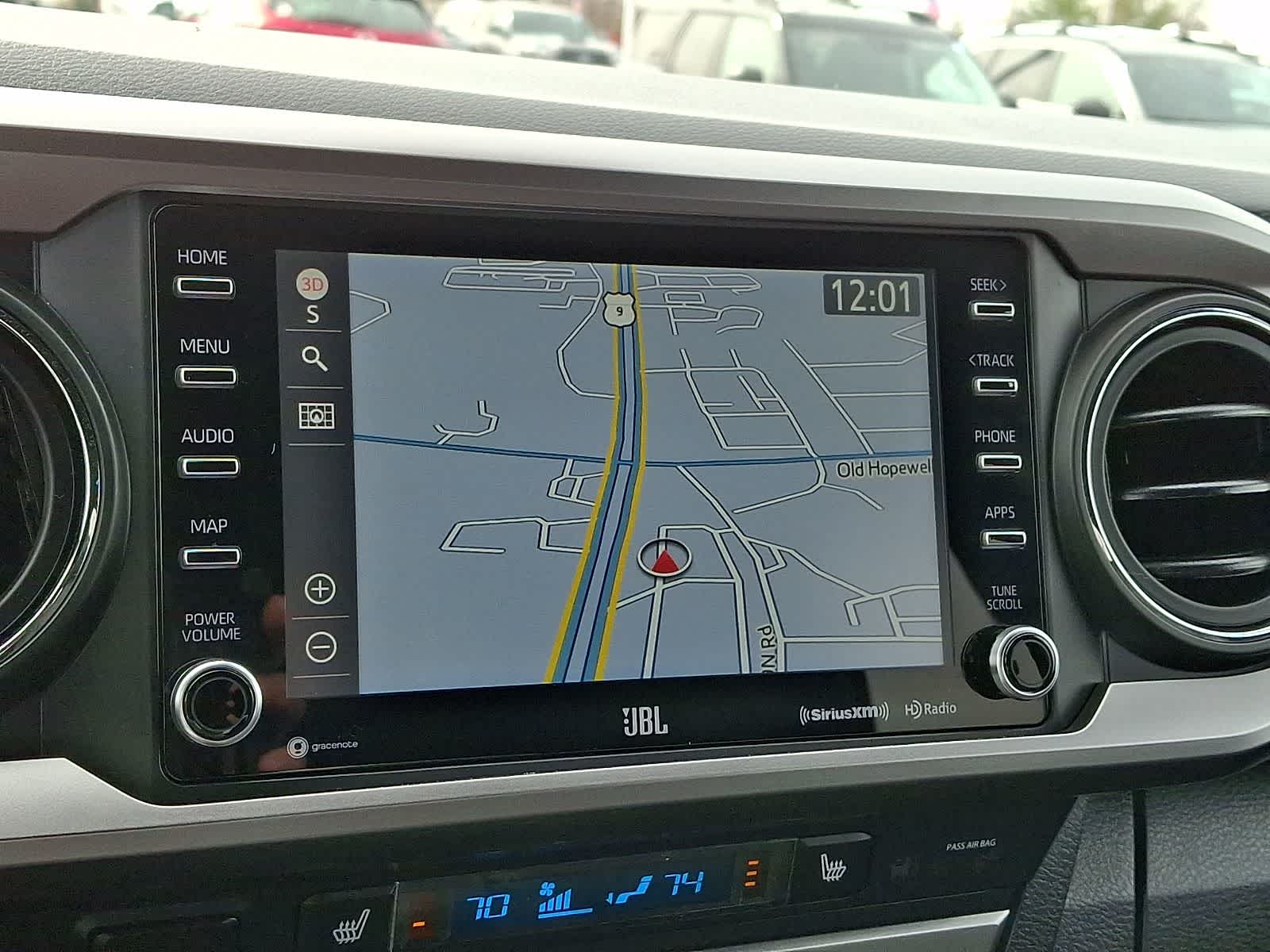 Thumbnail: 2023 Toyota Tacoma - 19