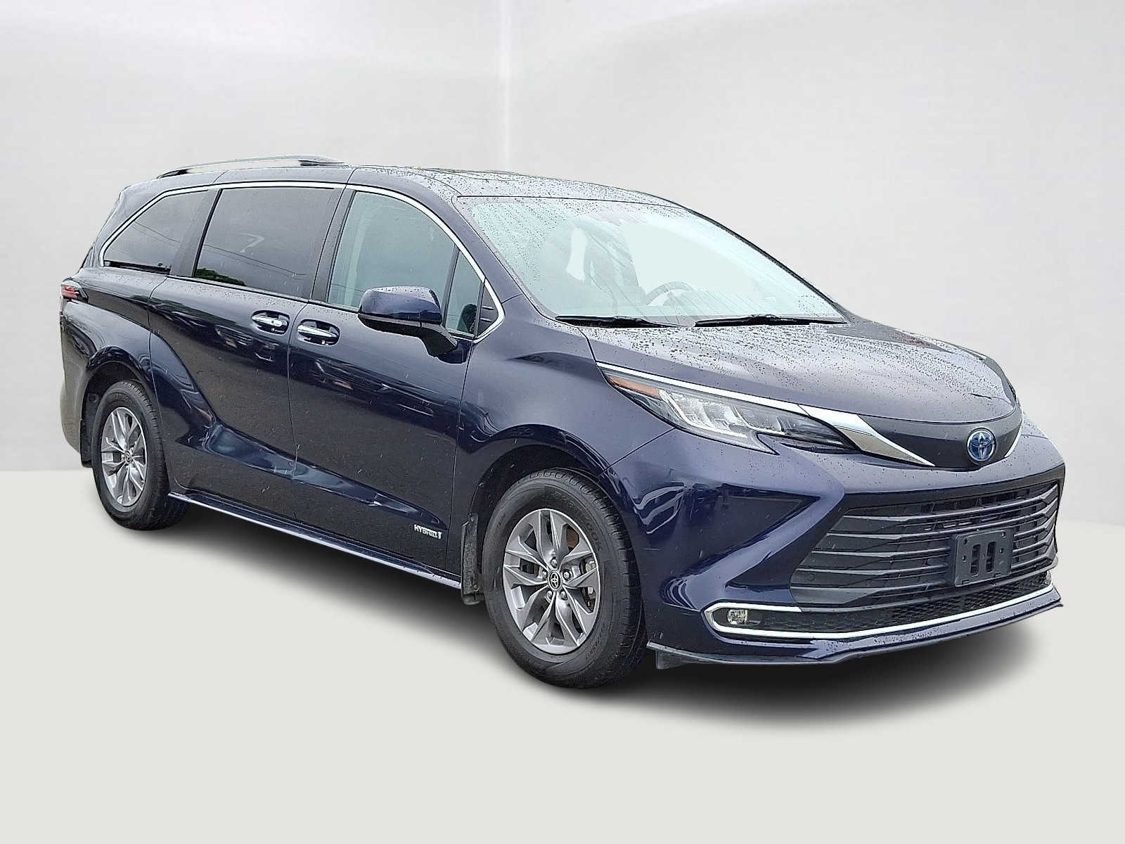 2021 Toyota Sienna XLE 5