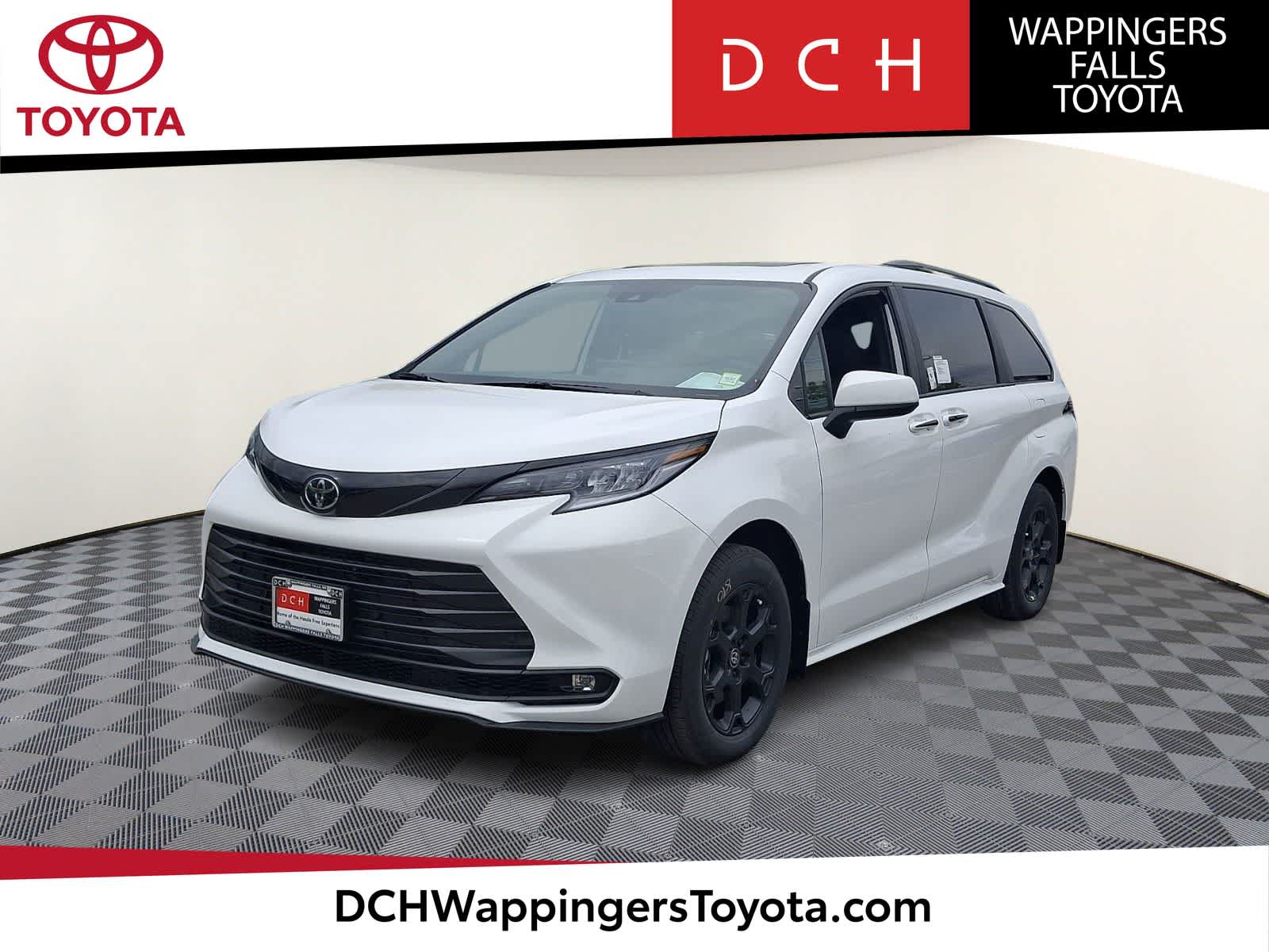 Thumbnail: 2026 Toyota Sienna - 1