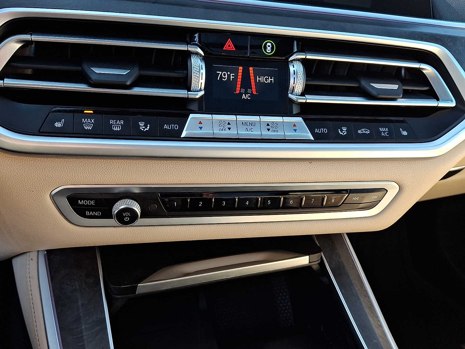 Thumbnail: 2022 BMW X5 - 18