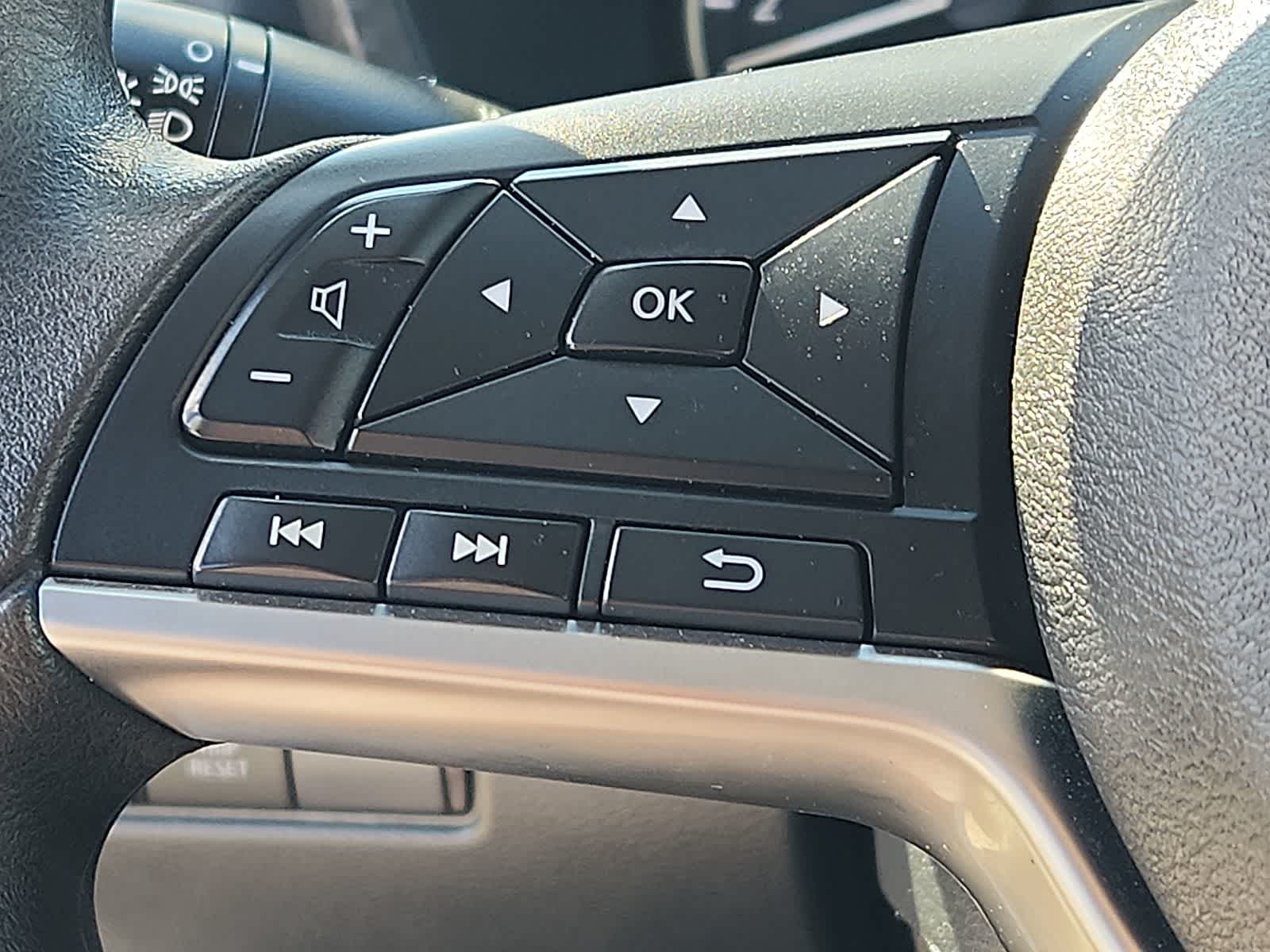 Thumbnail: 2024 Nissan Sentra - 21