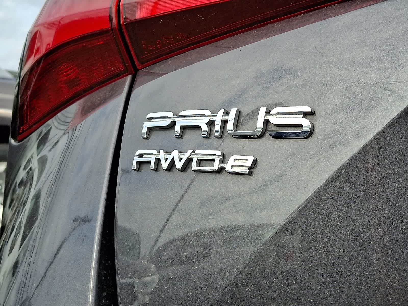 Thumbnail: 2021 Toyota Prius - 32