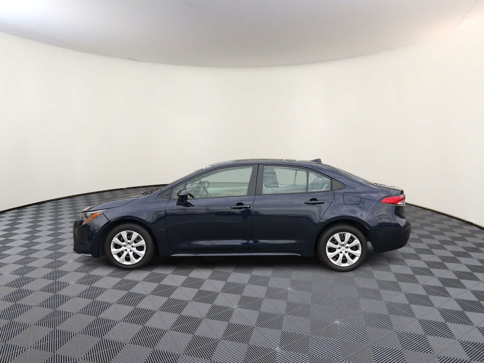 Thumbnail: 2023 Toyota Corolla - 6