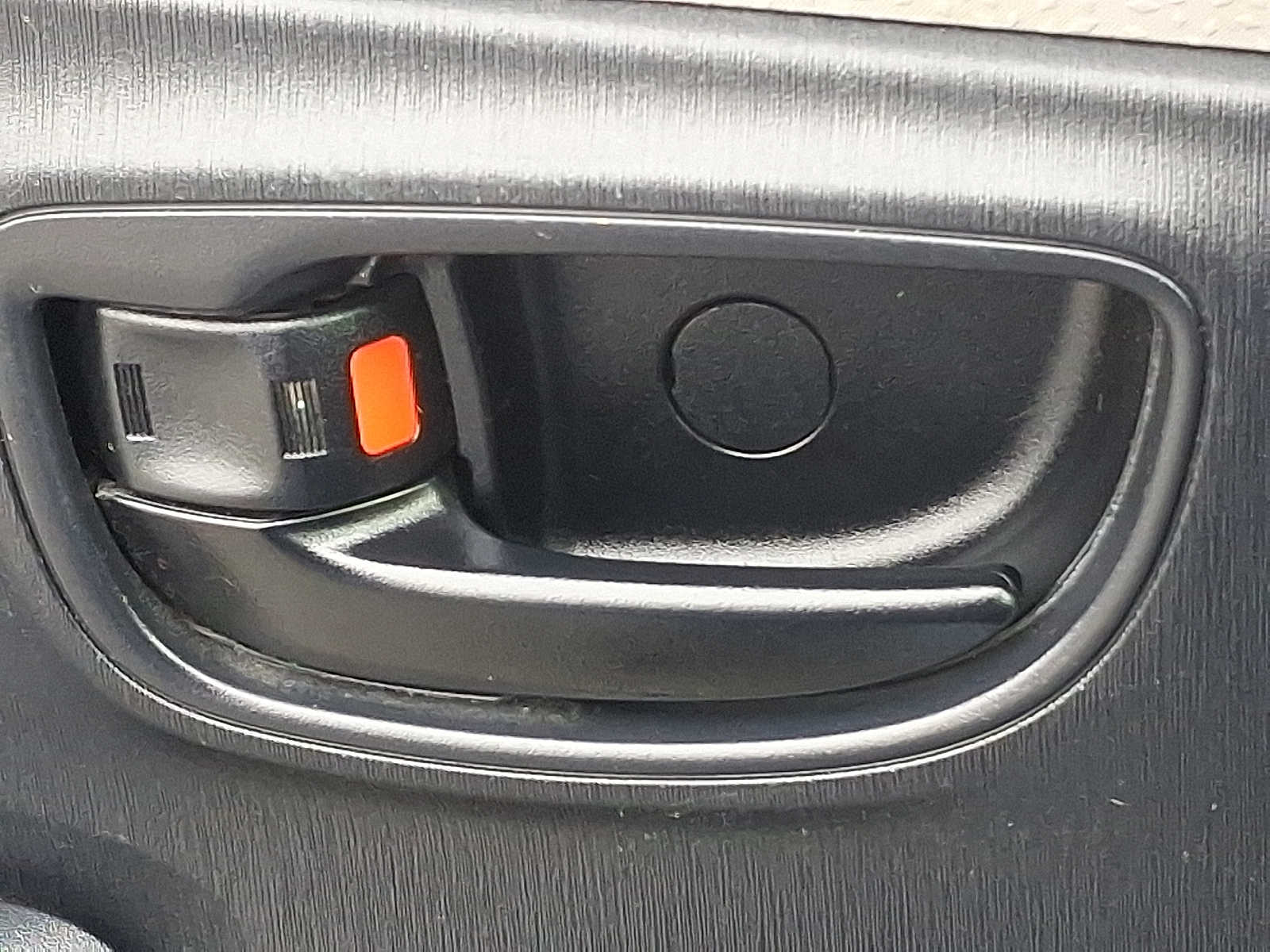 Thumbnail: 2014 Toyota Yaris - 26