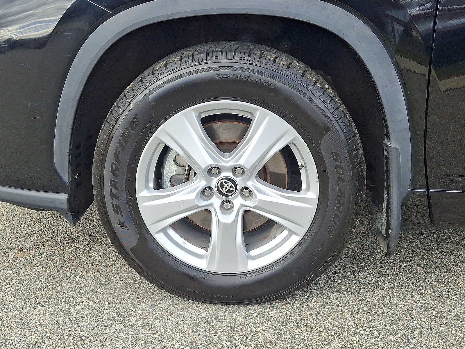 Thumbnail: 2022 Toyota Highlander - 11