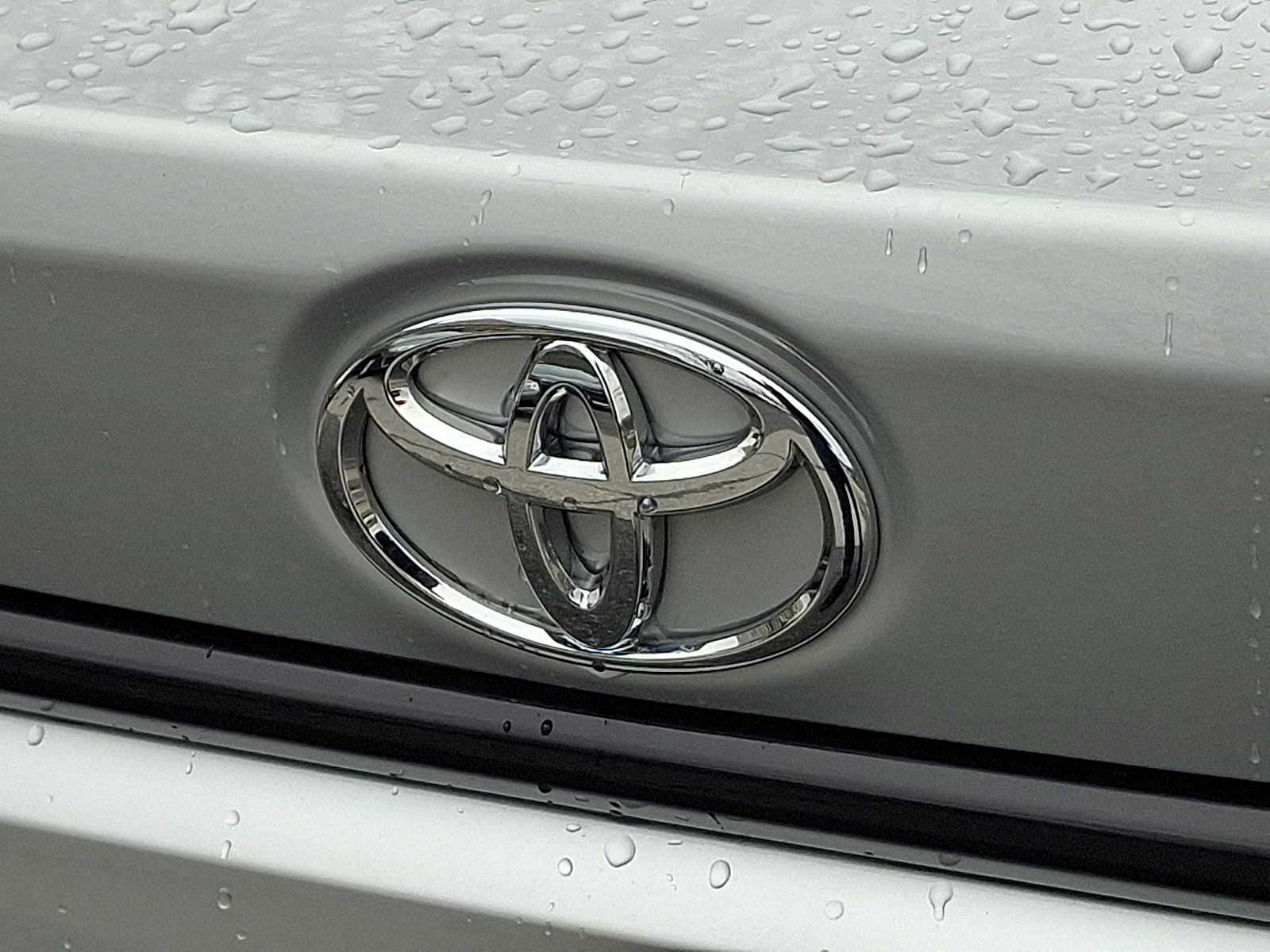 Thumbnail: 2024 Toyota Corolla - 31