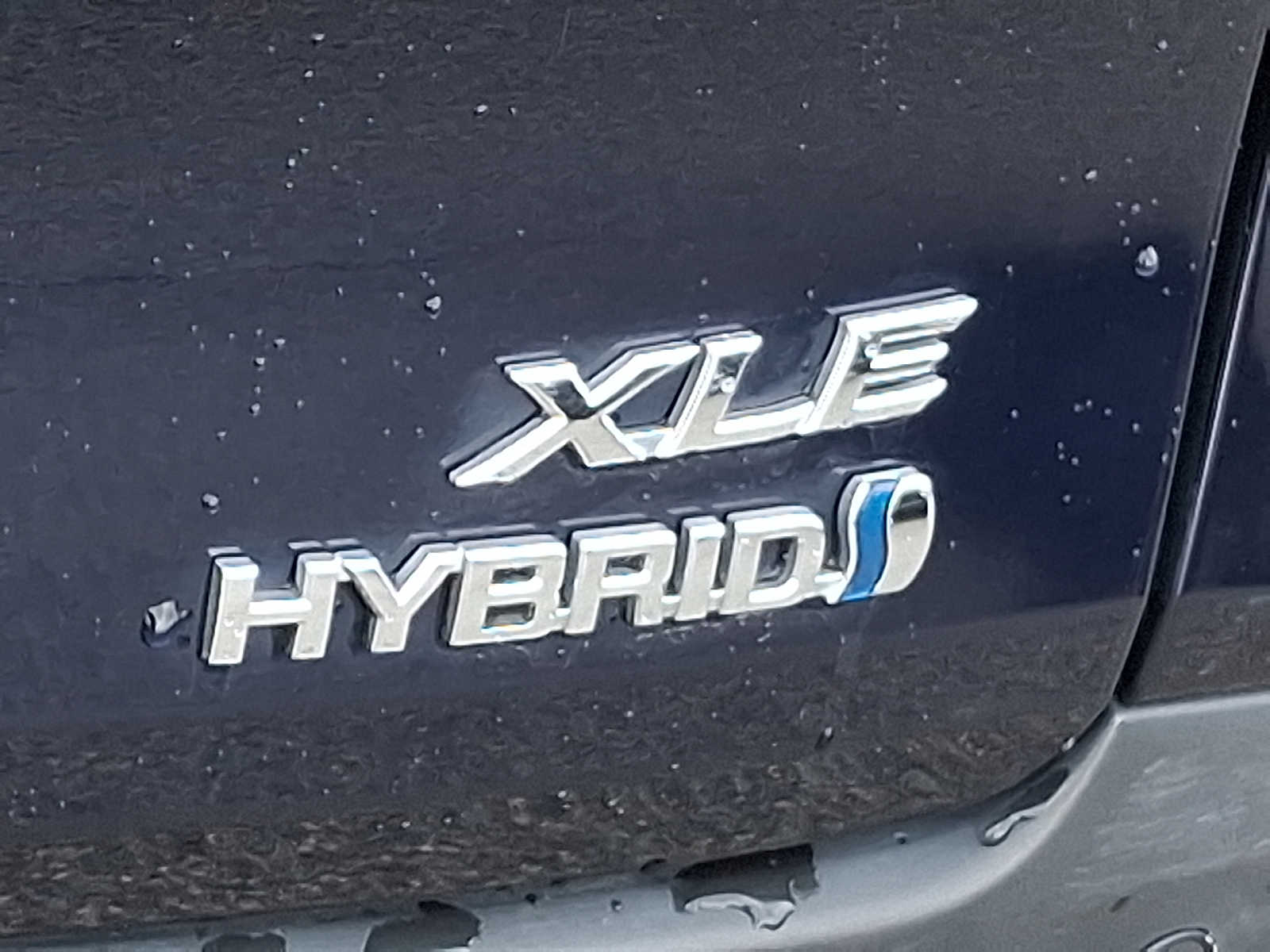 2021 Toyota Sienna XLE 32