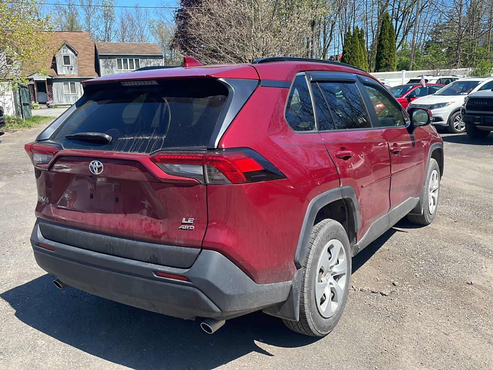 Thumbnail: 2019 Toyota RAV4 - 10