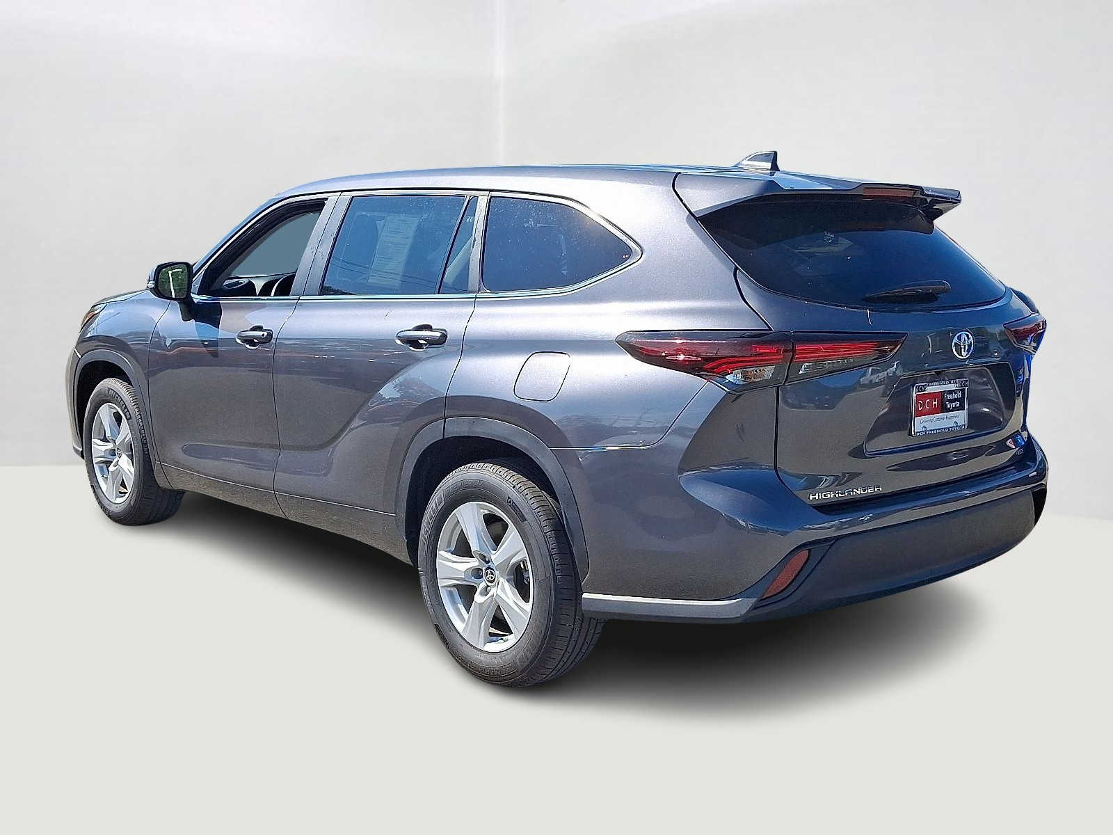 Thumbnail: 2024 Toyota Highlander - 9