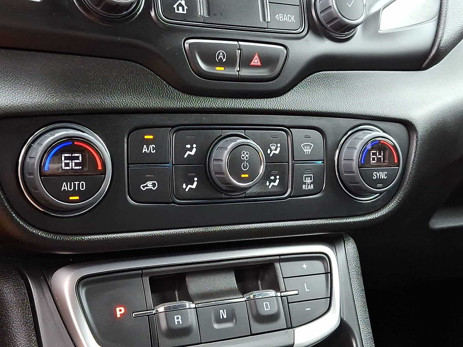 Thumbnail: 2024 GMC Terrain - 18