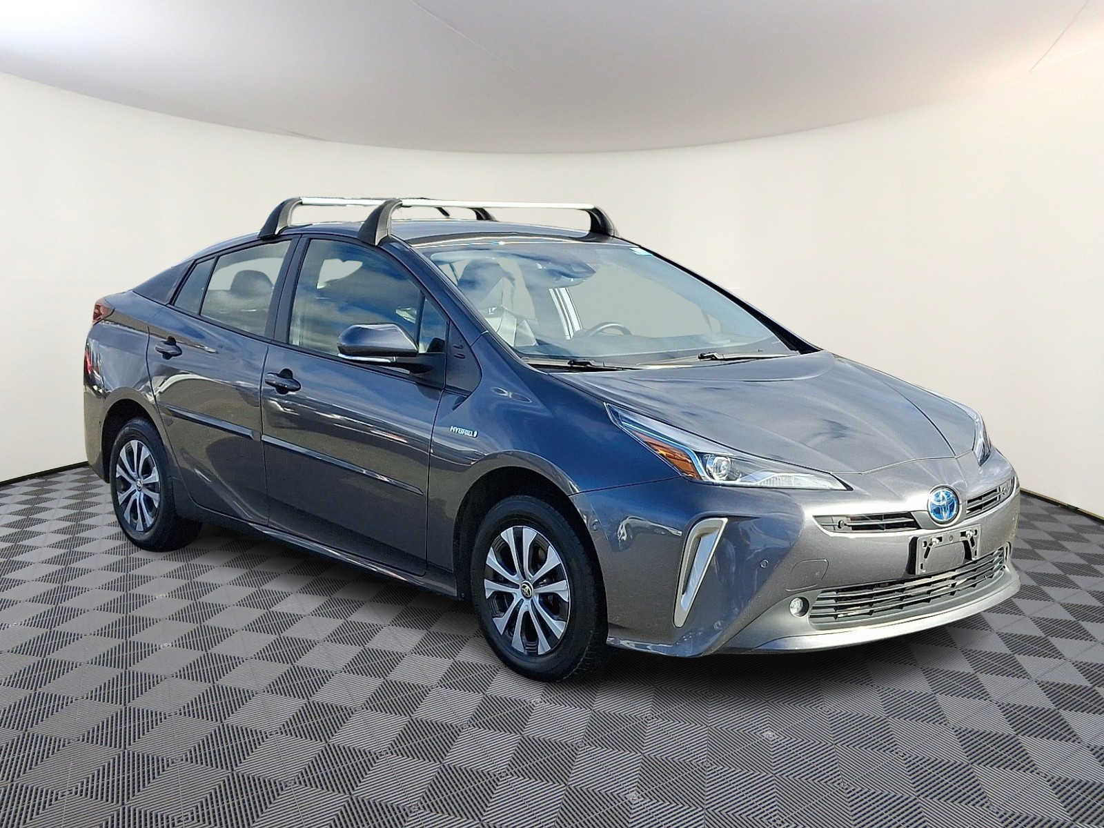 Thumbnail: 2022 Toyota Prius - 5