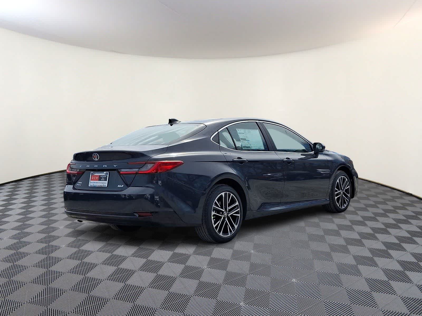 Thumbnail: 2026 Toyota Camry - 4